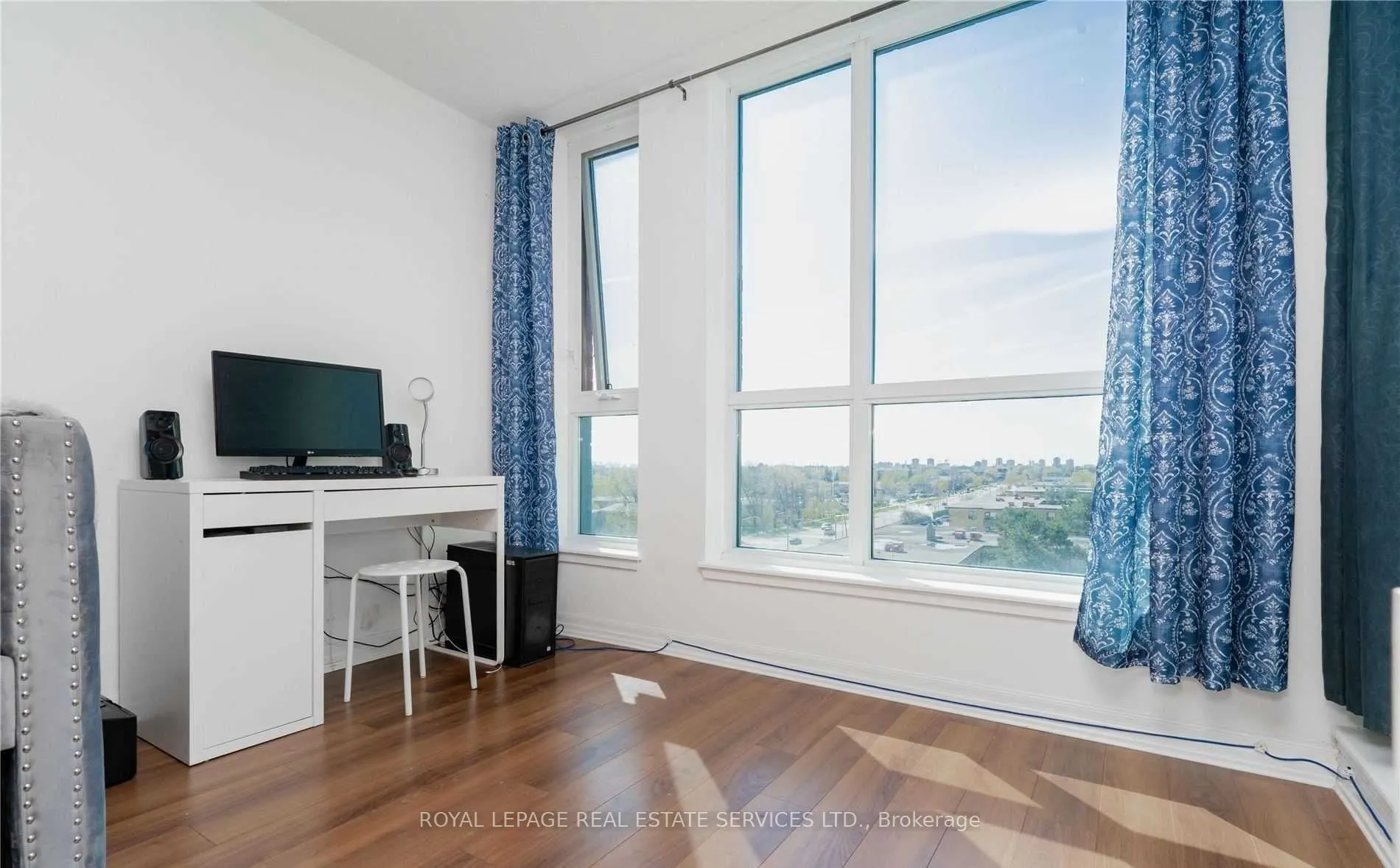 80 Esther Lorrie Drive, #717