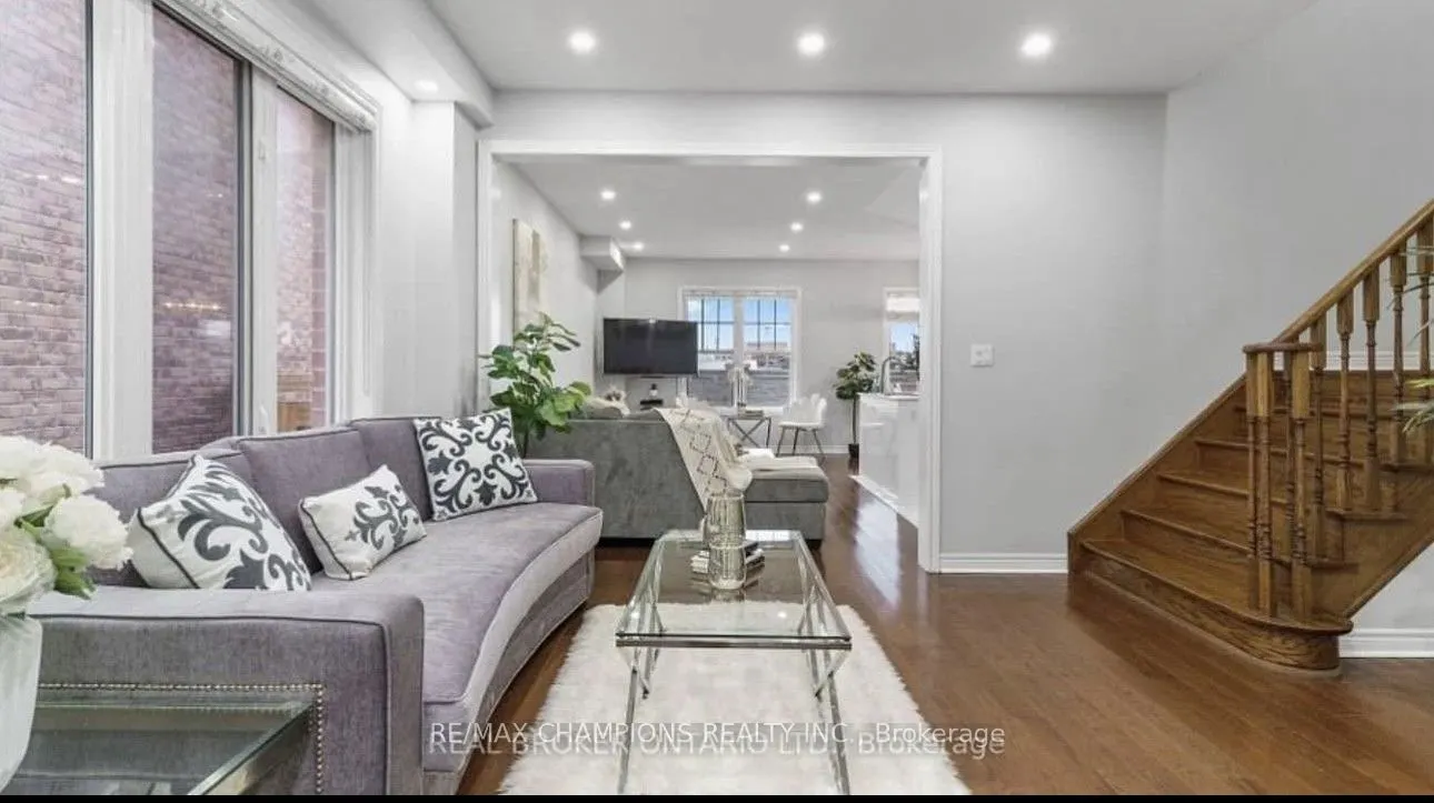 56 Goodsway Trail