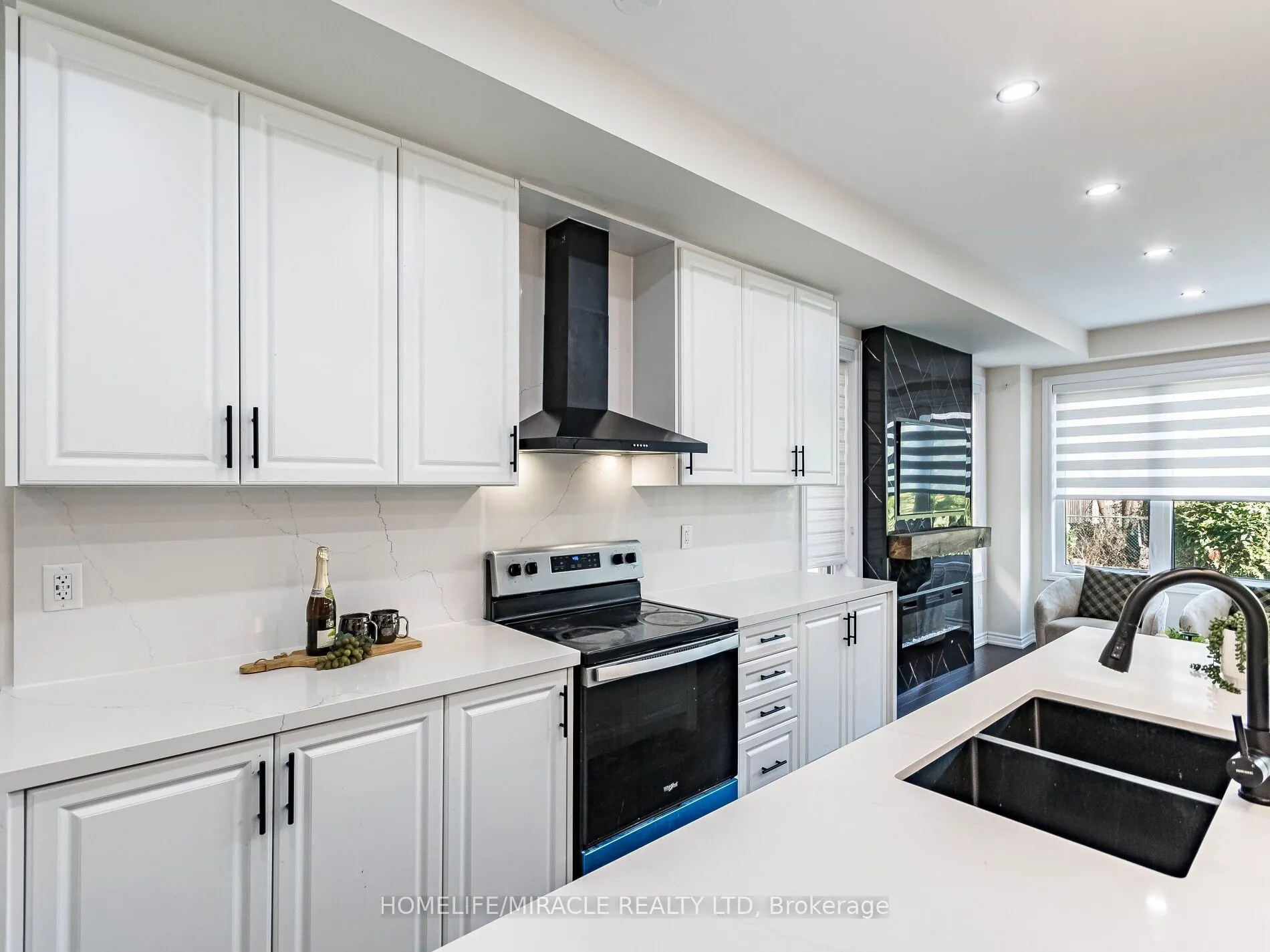 1416 Oakmont Common E