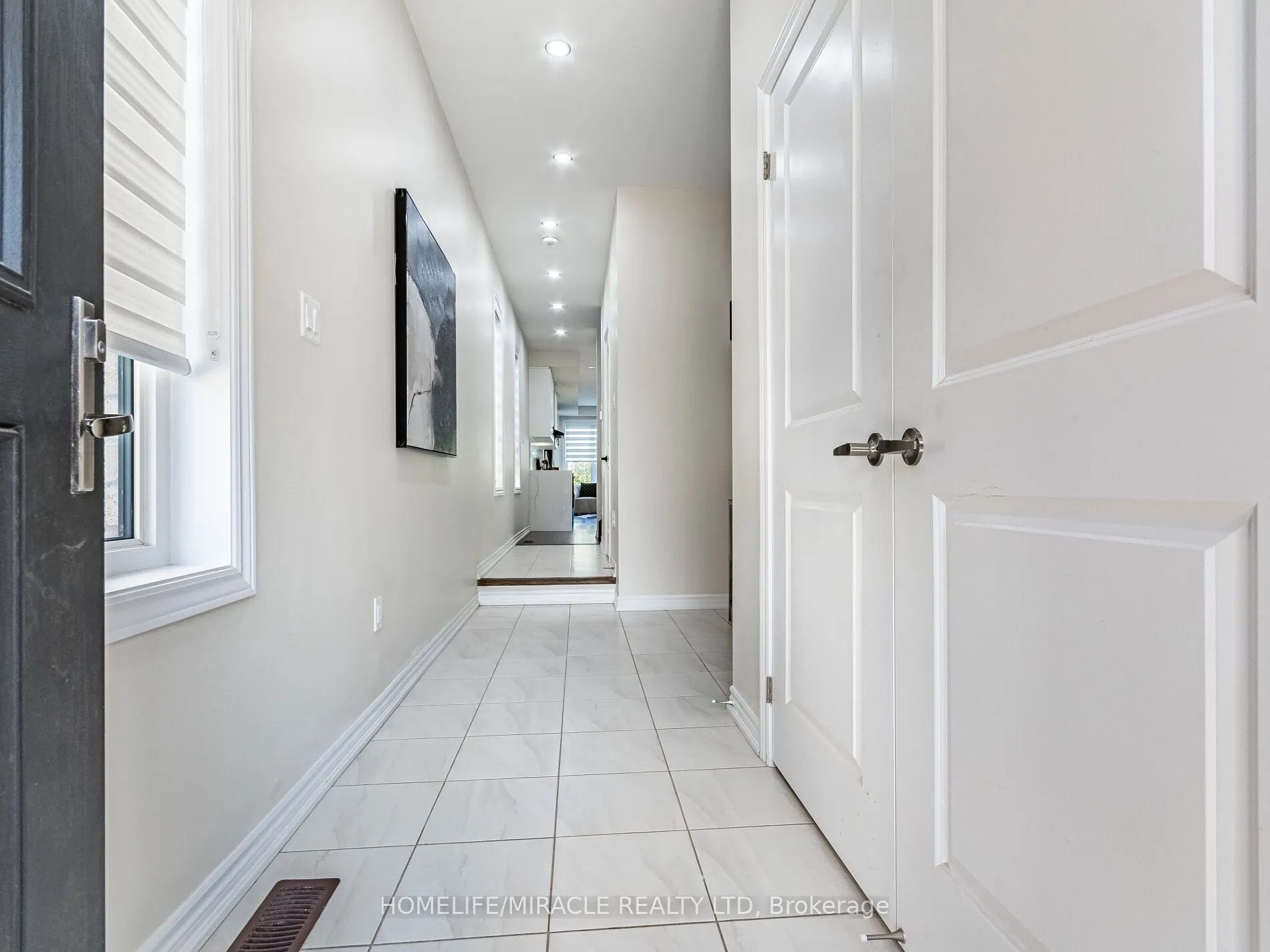 1416 Oakmont Common E