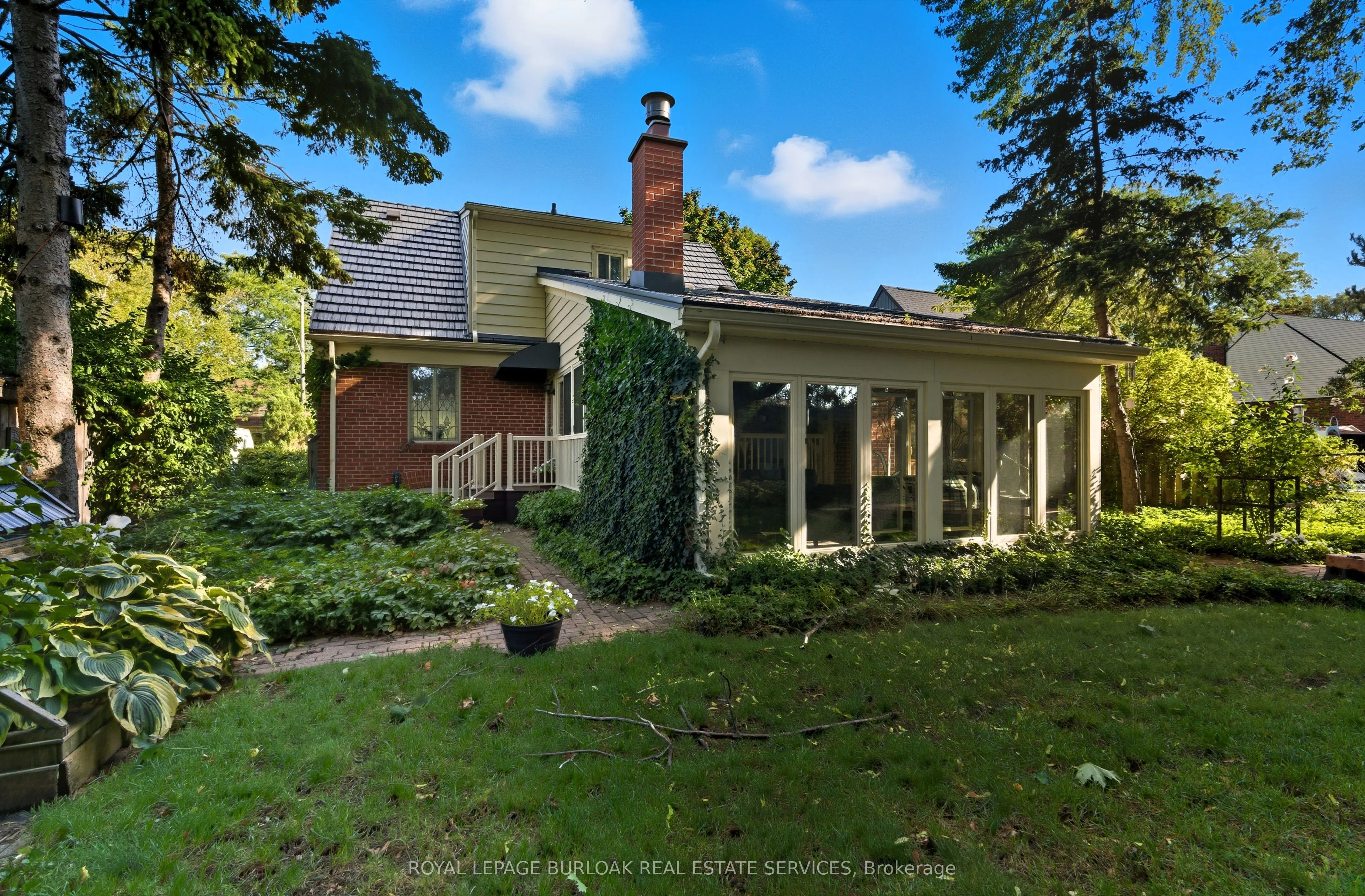 1169 Greening Avenue