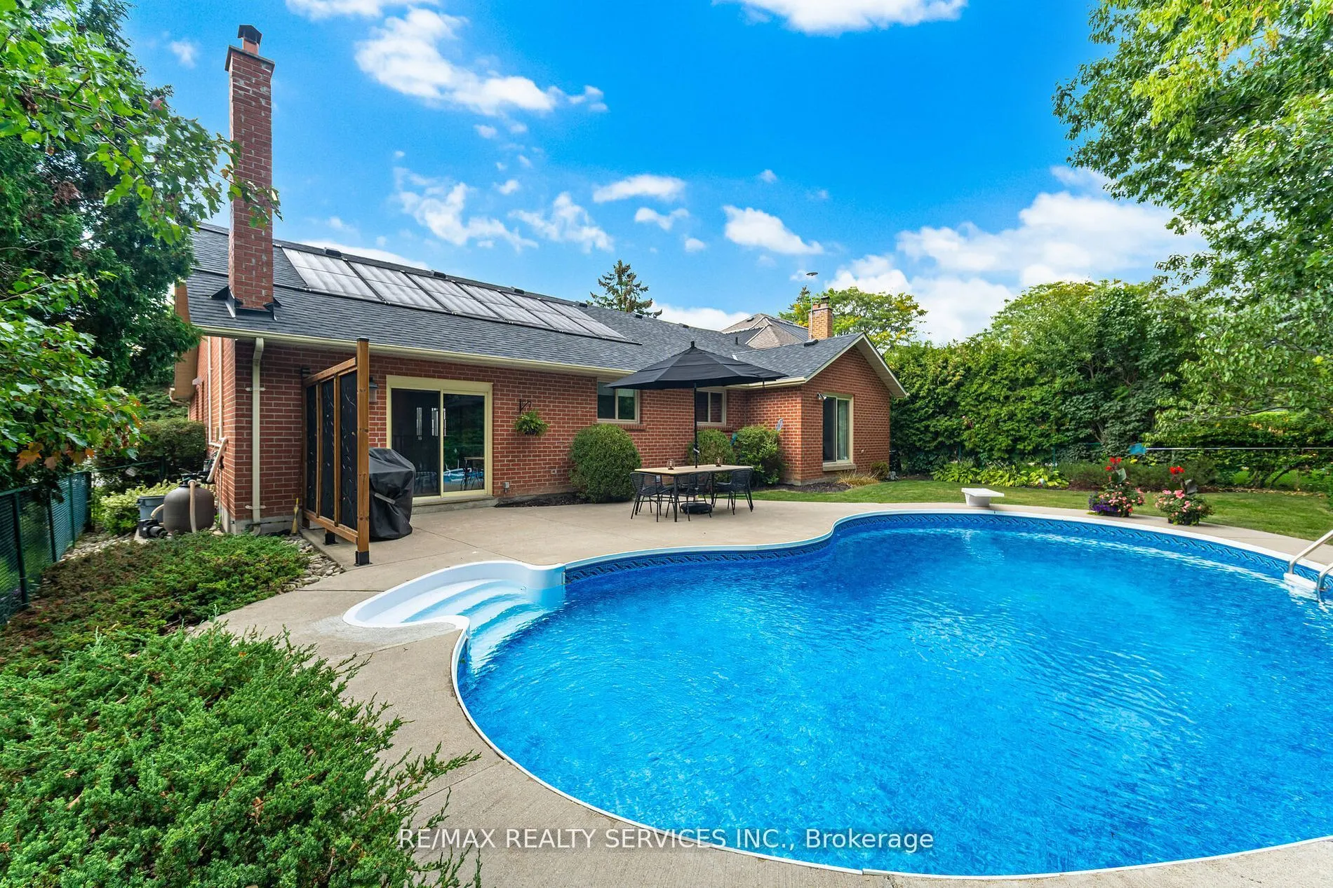 33 Carnforth Drive
