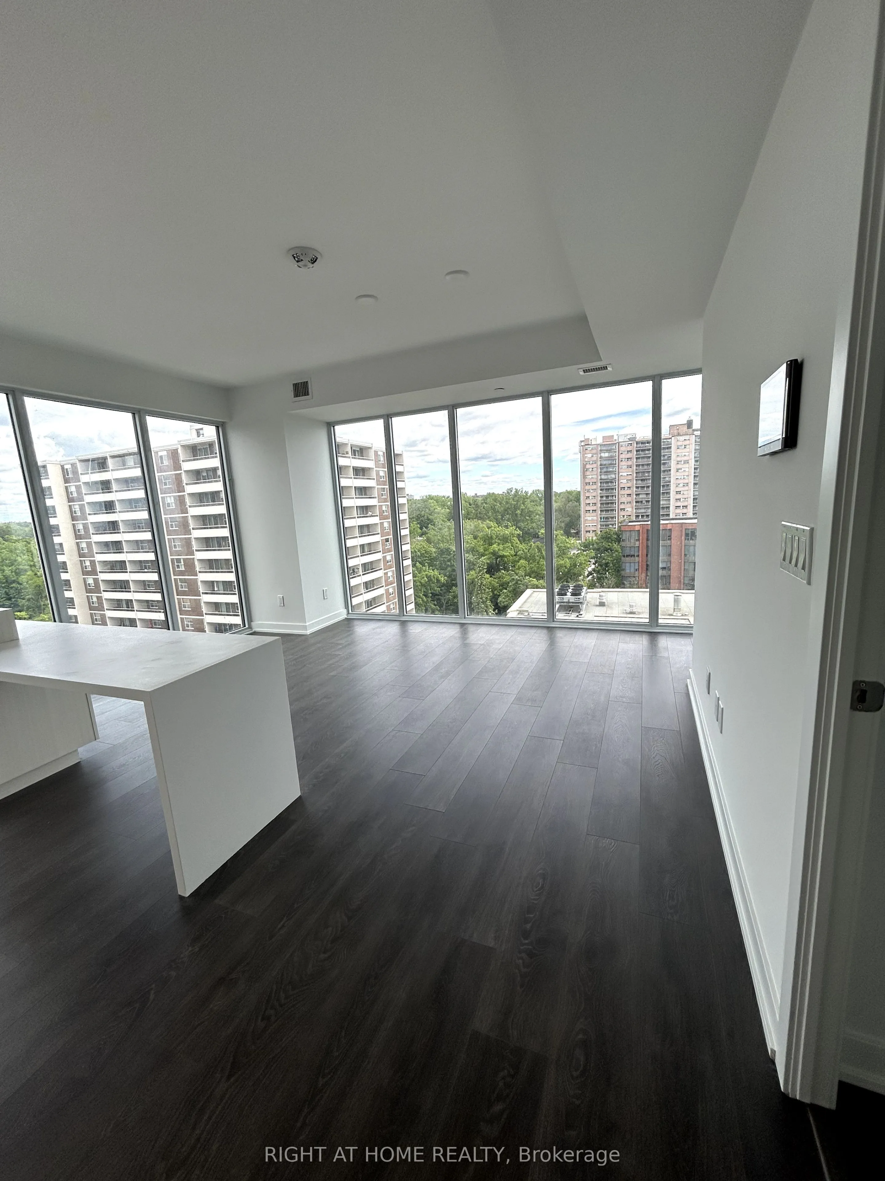 370 Martha Street, #702