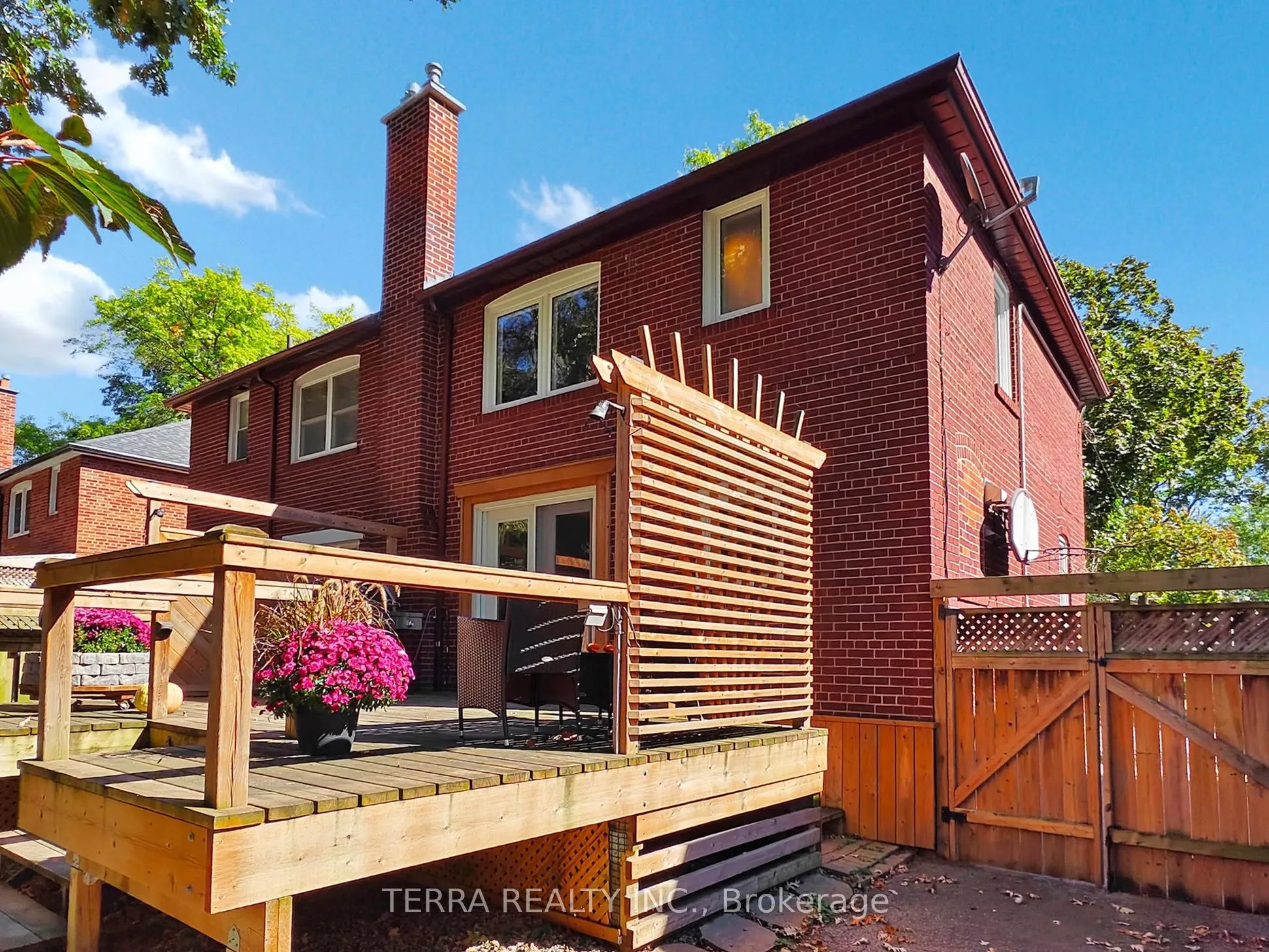 40 Allanbrooke Drive