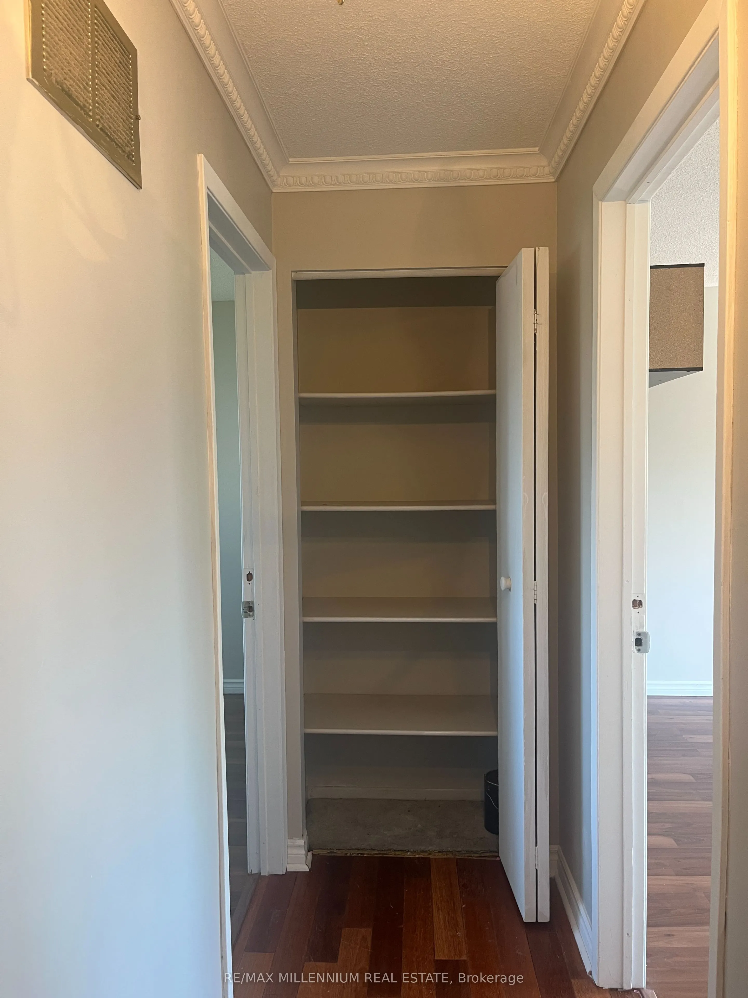 18 Junewood Crescent