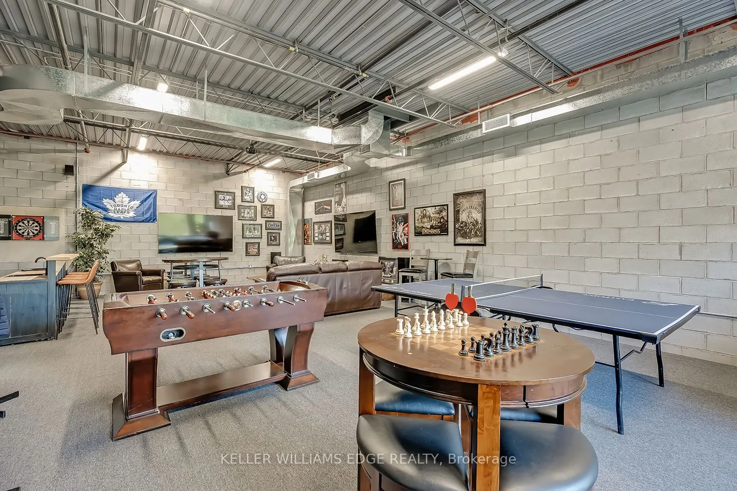 1158 King Road, #16