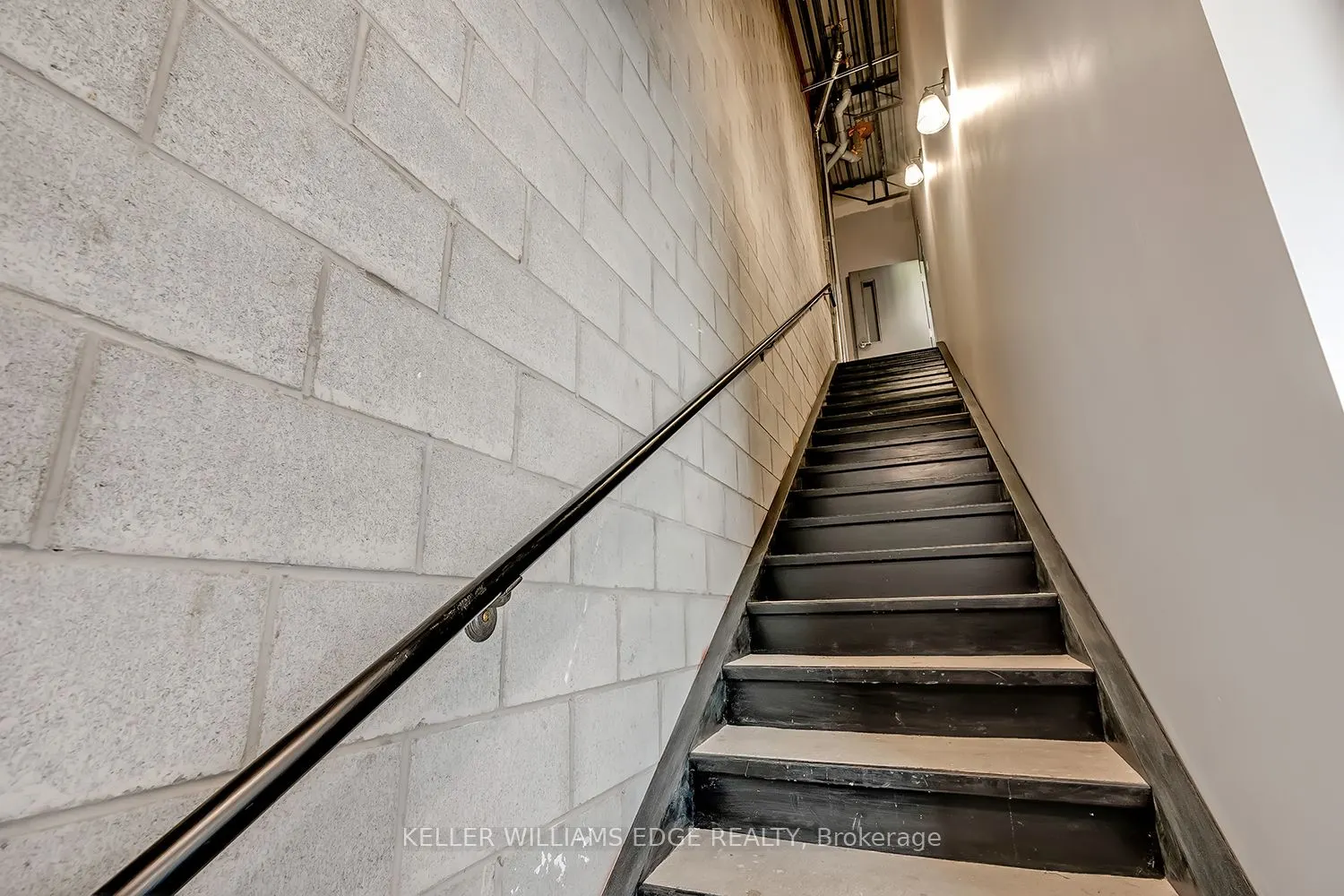 1158 King Road, #16