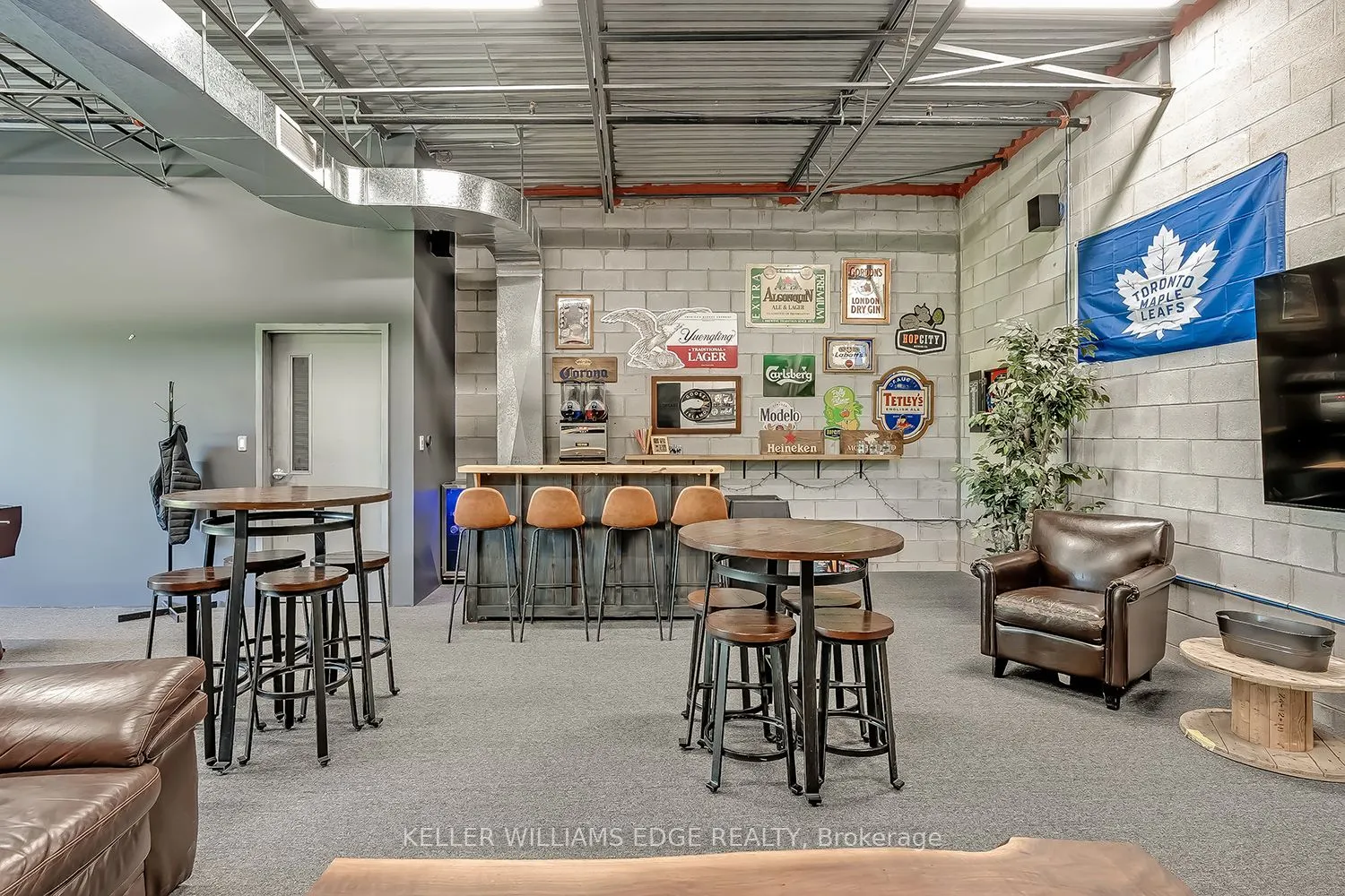 1158 King Road, #16