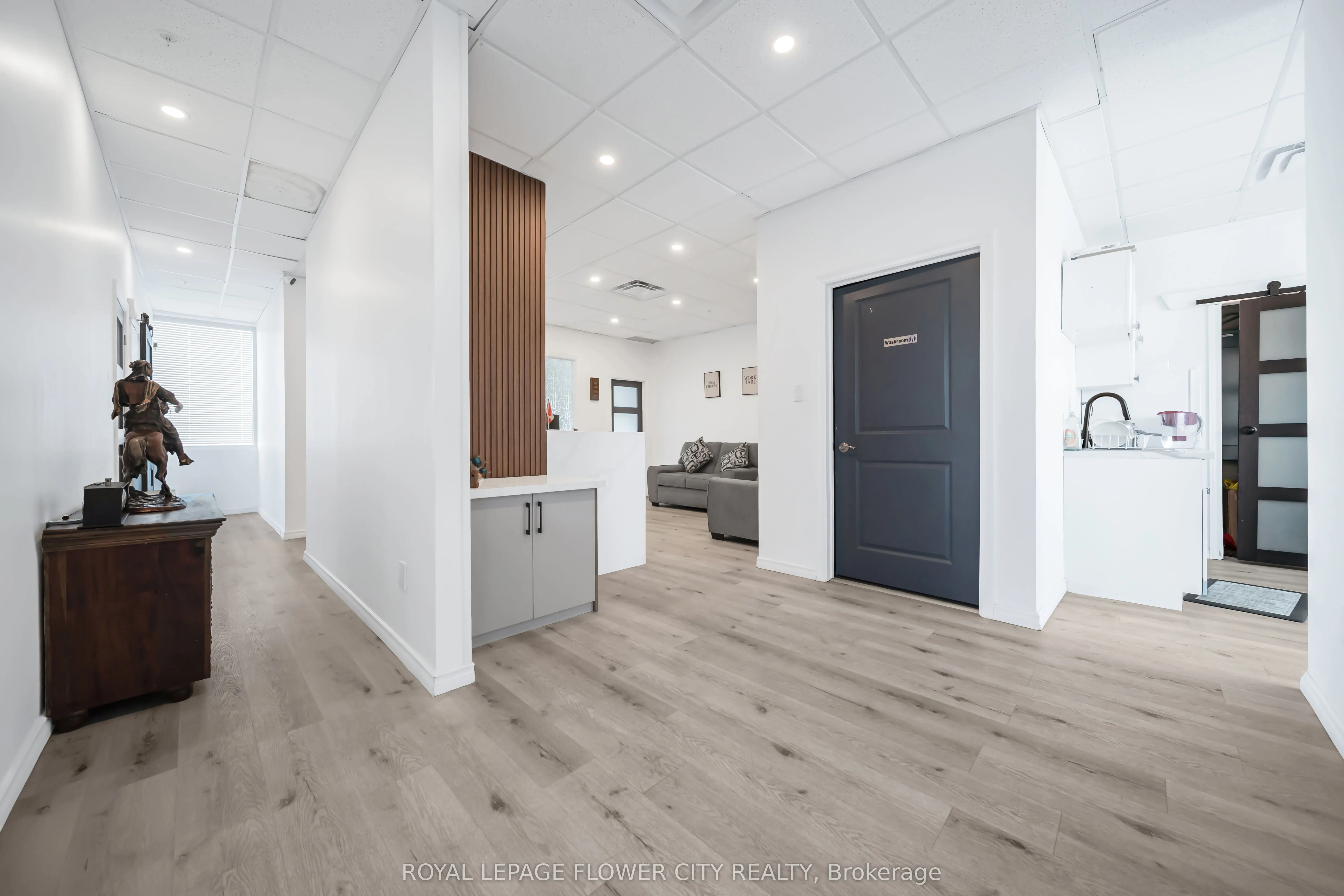 280 Derry Road, #202 A