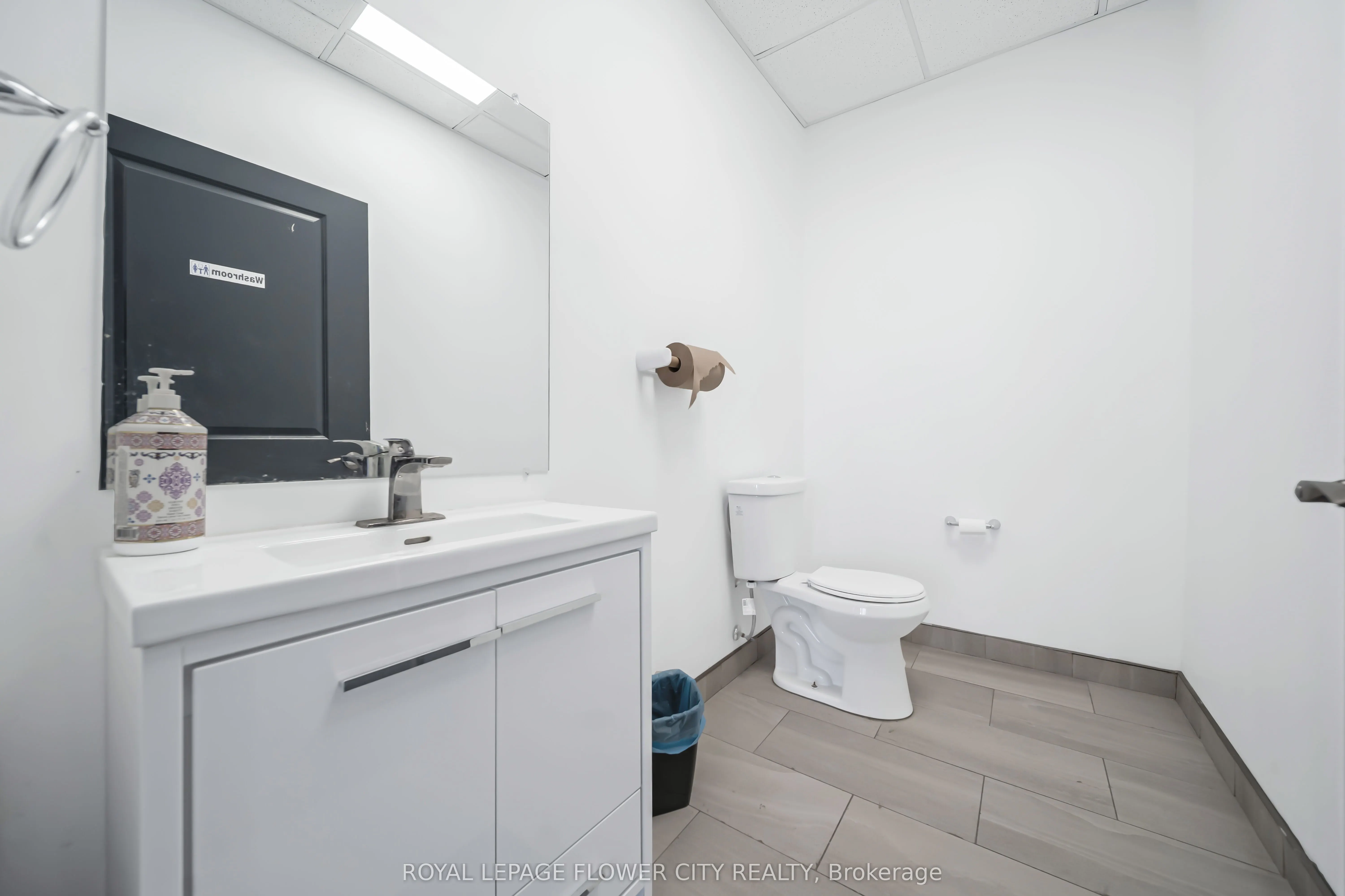 280 Derry Road, #202 A