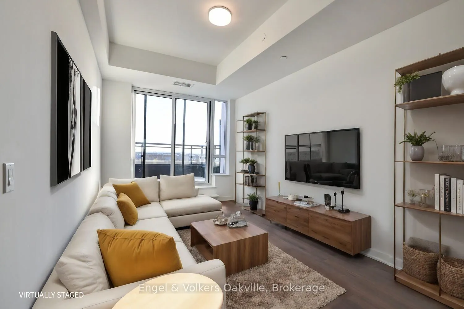 405 Dundas Street W, #309