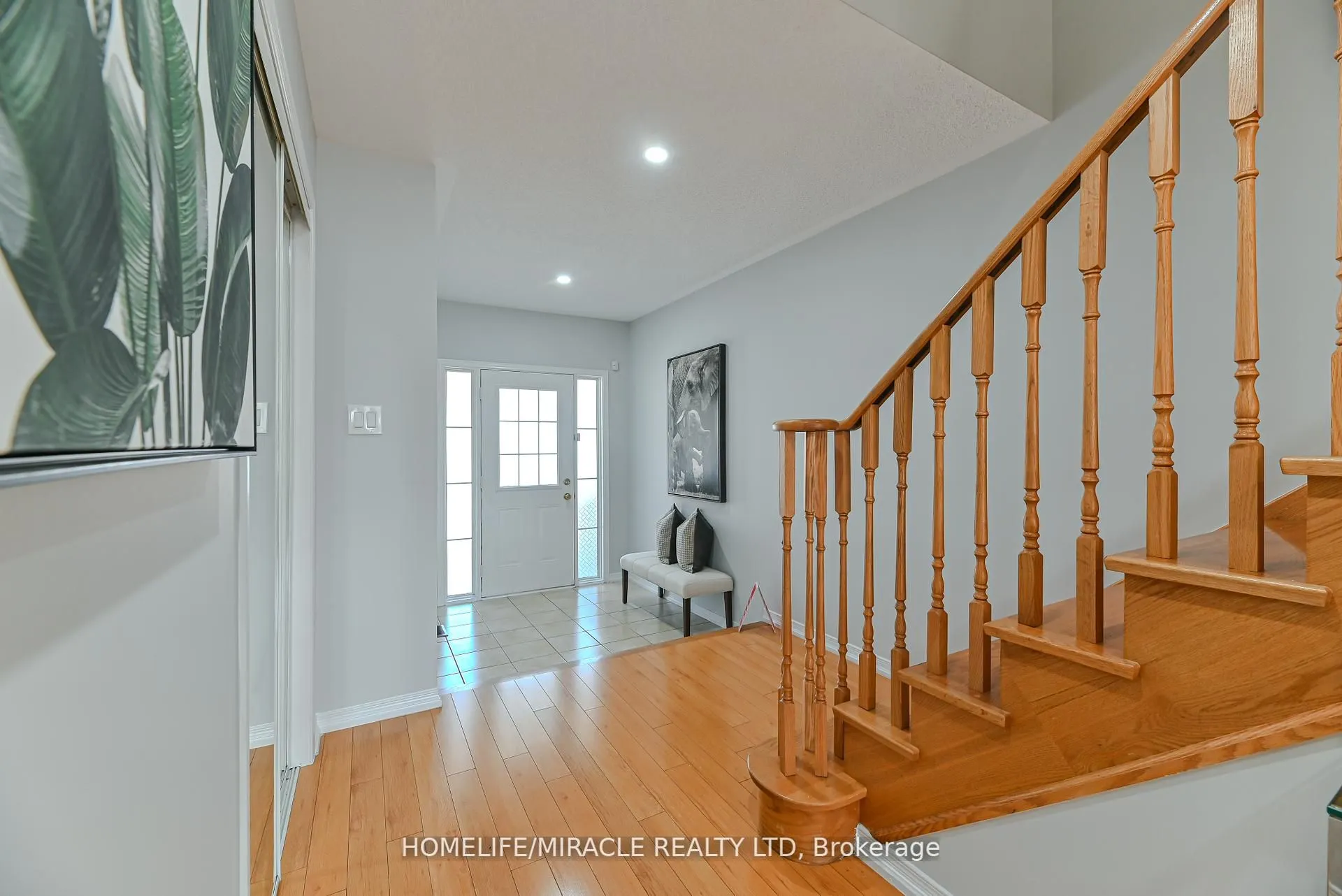 102 Delport Close