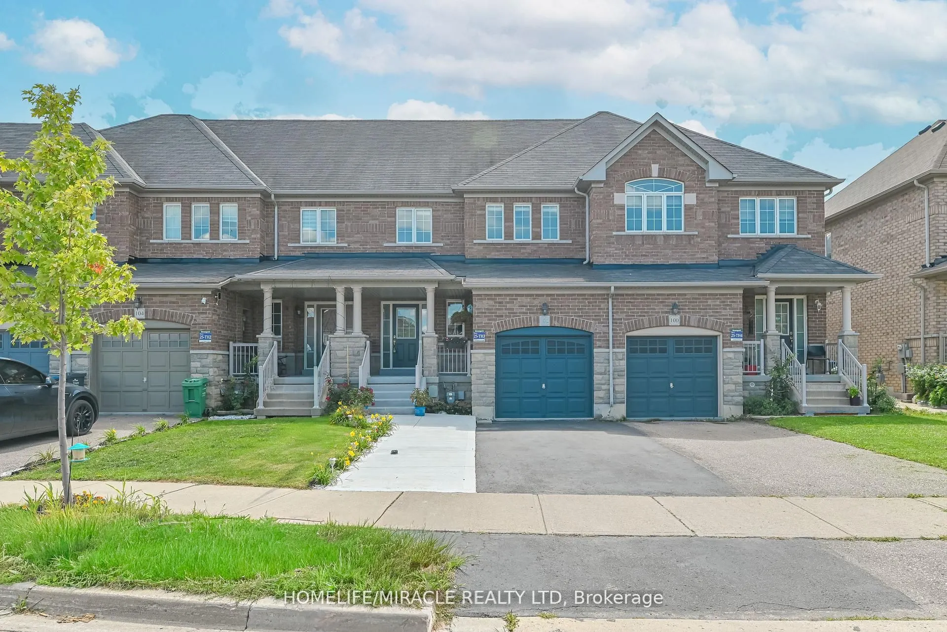 102 Delport Close