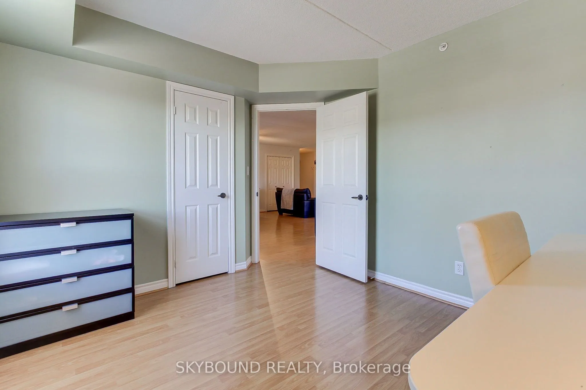 4003 Kilmer Drive, #302