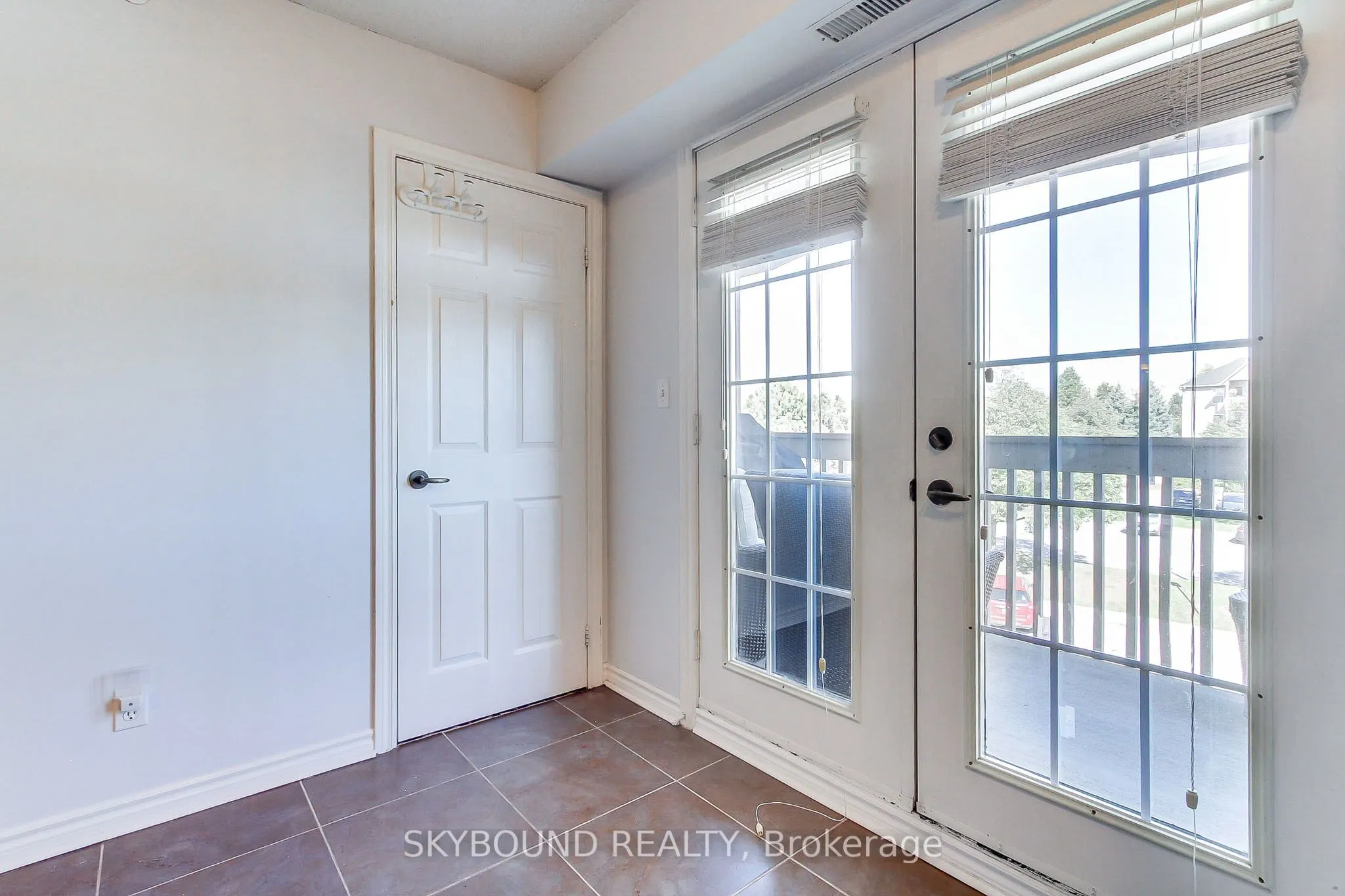 4003 Kilmer Drive, #302