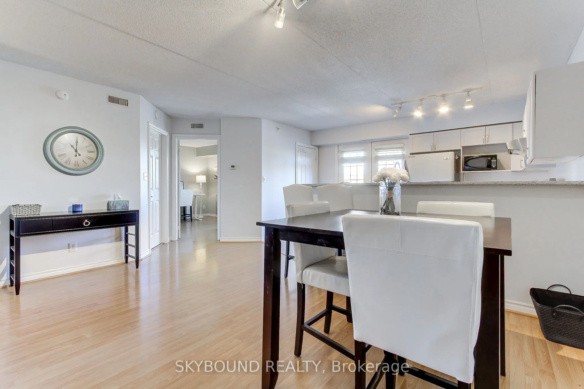 4003 Kilmer Drive, #302