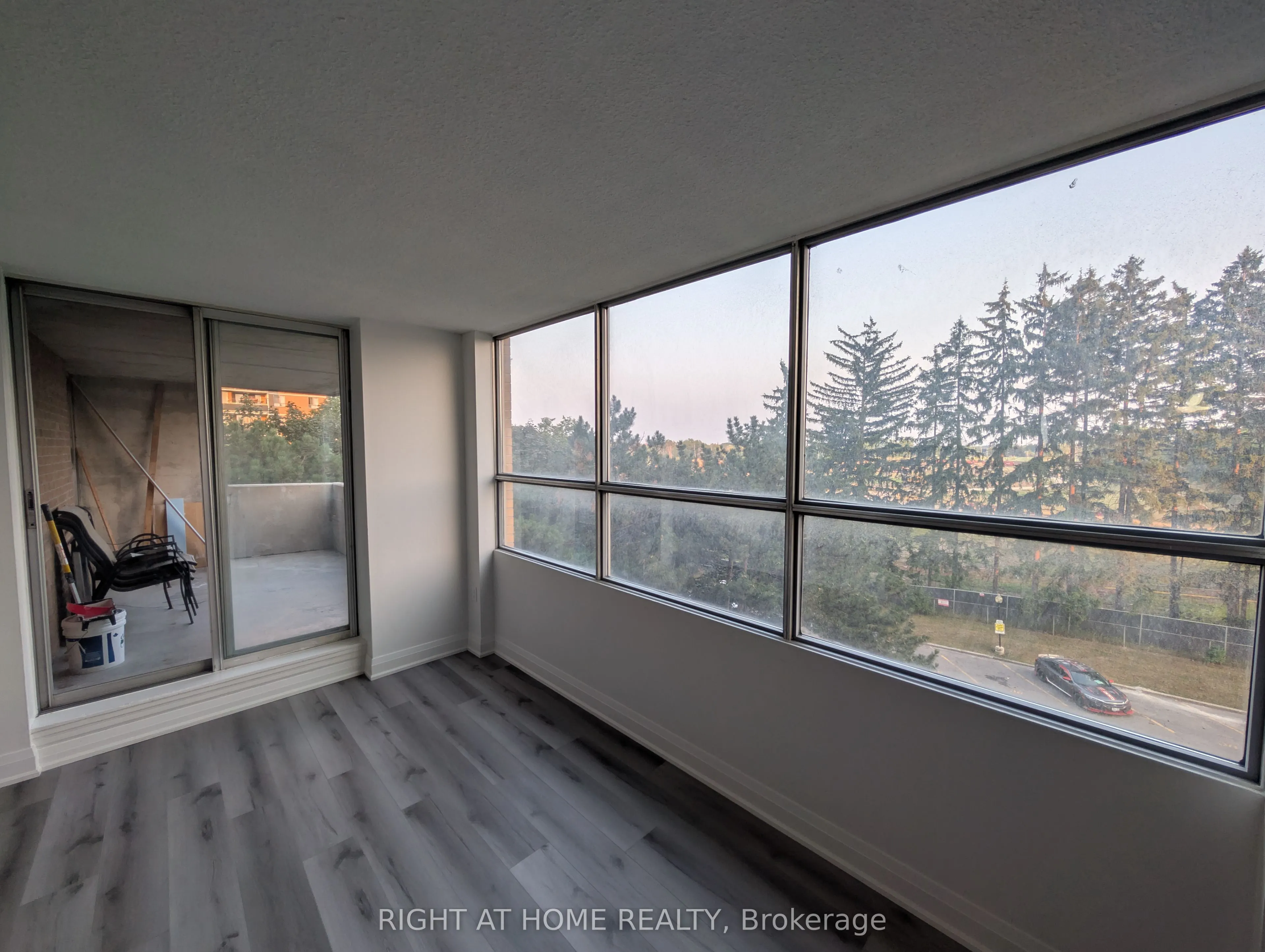 40 Panorama Court, #412