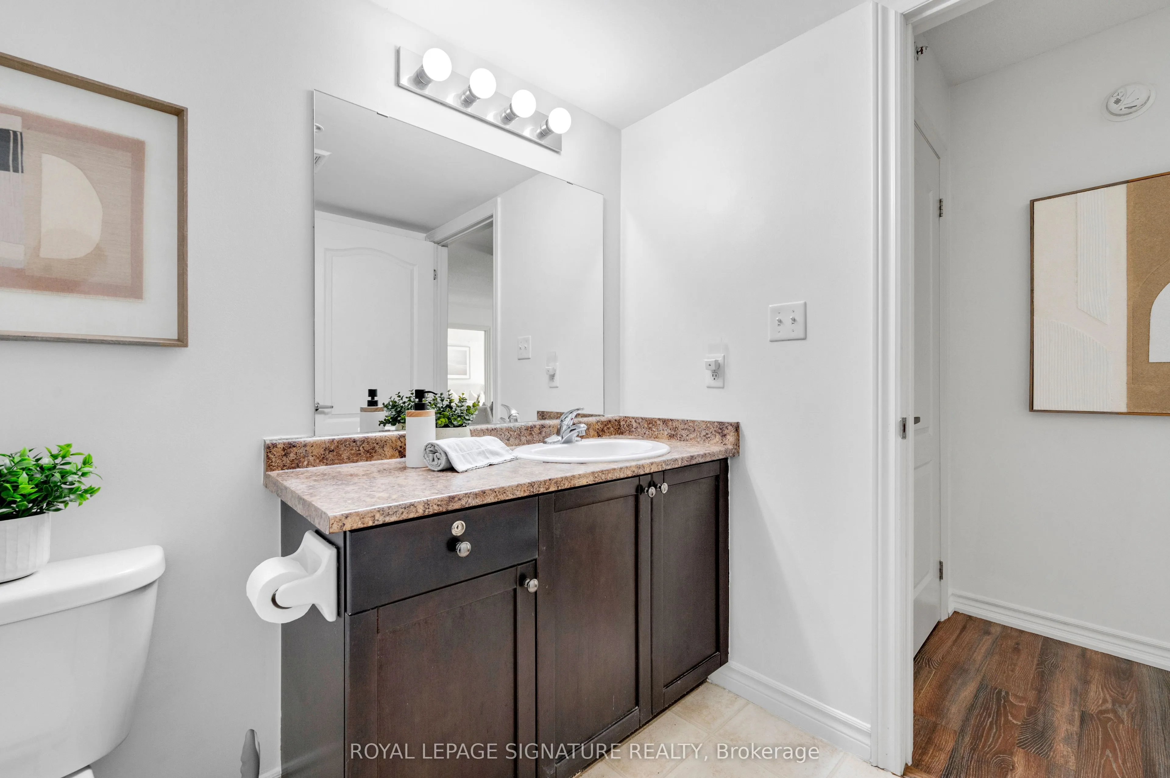 1470 Main Street E, #204