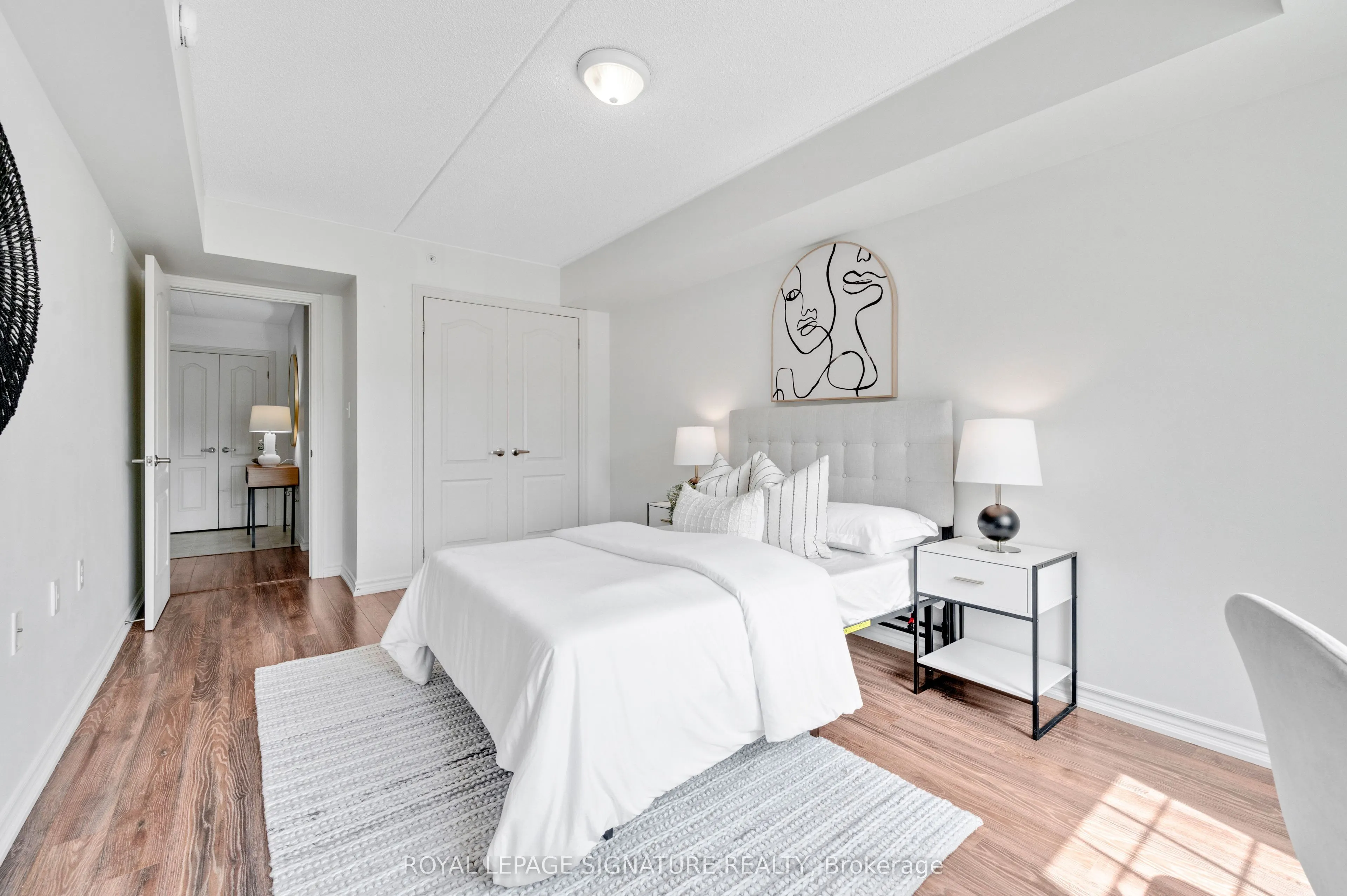 1470 Main Street E, #204