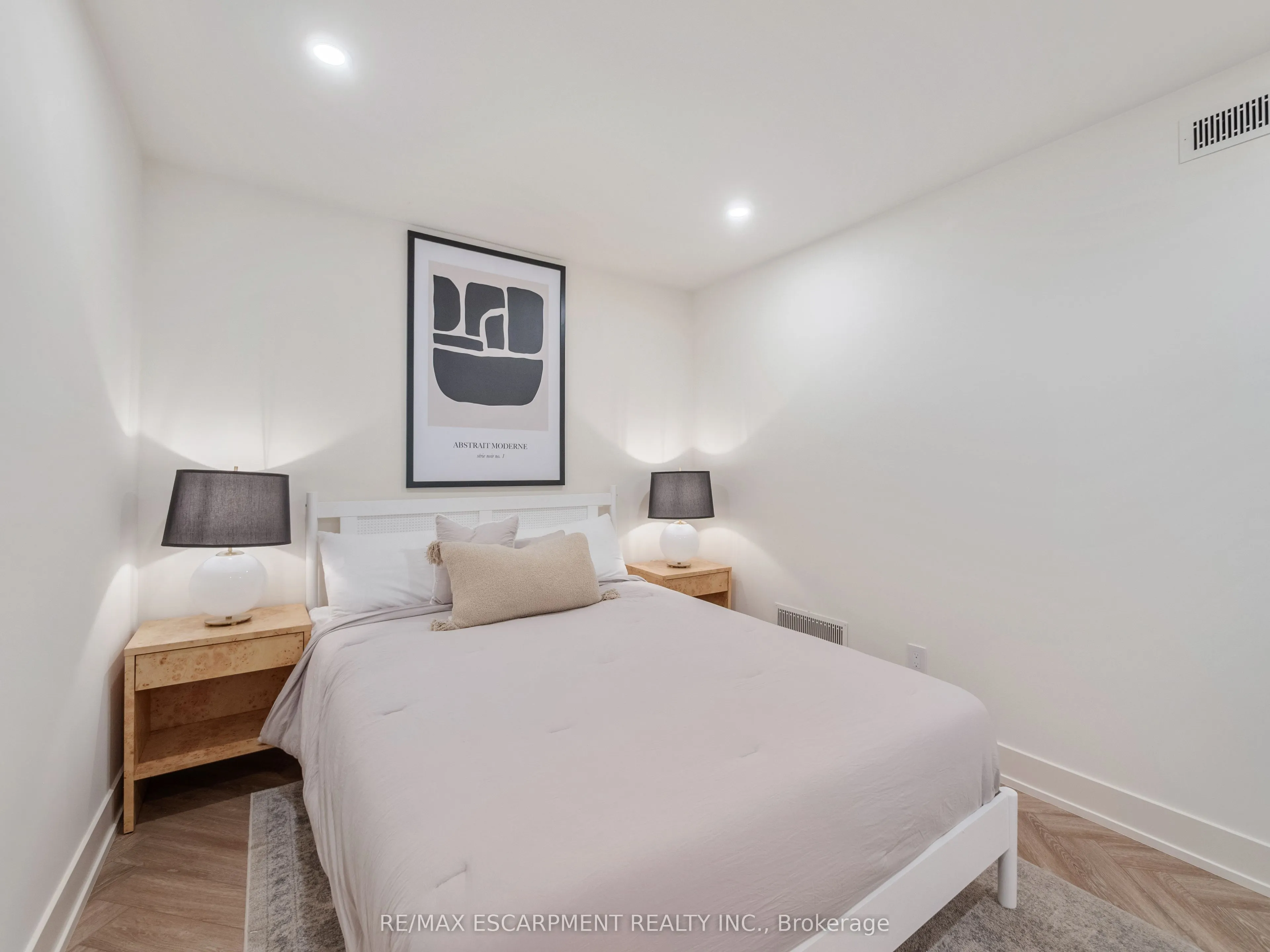 46 O'hara Avenue, #2