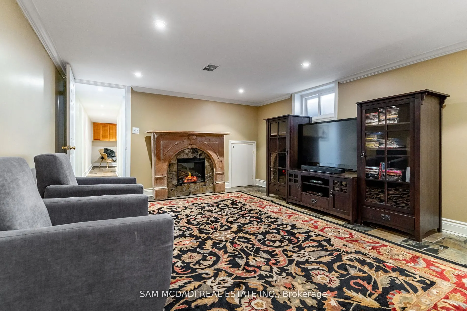 327 Shoreview Road