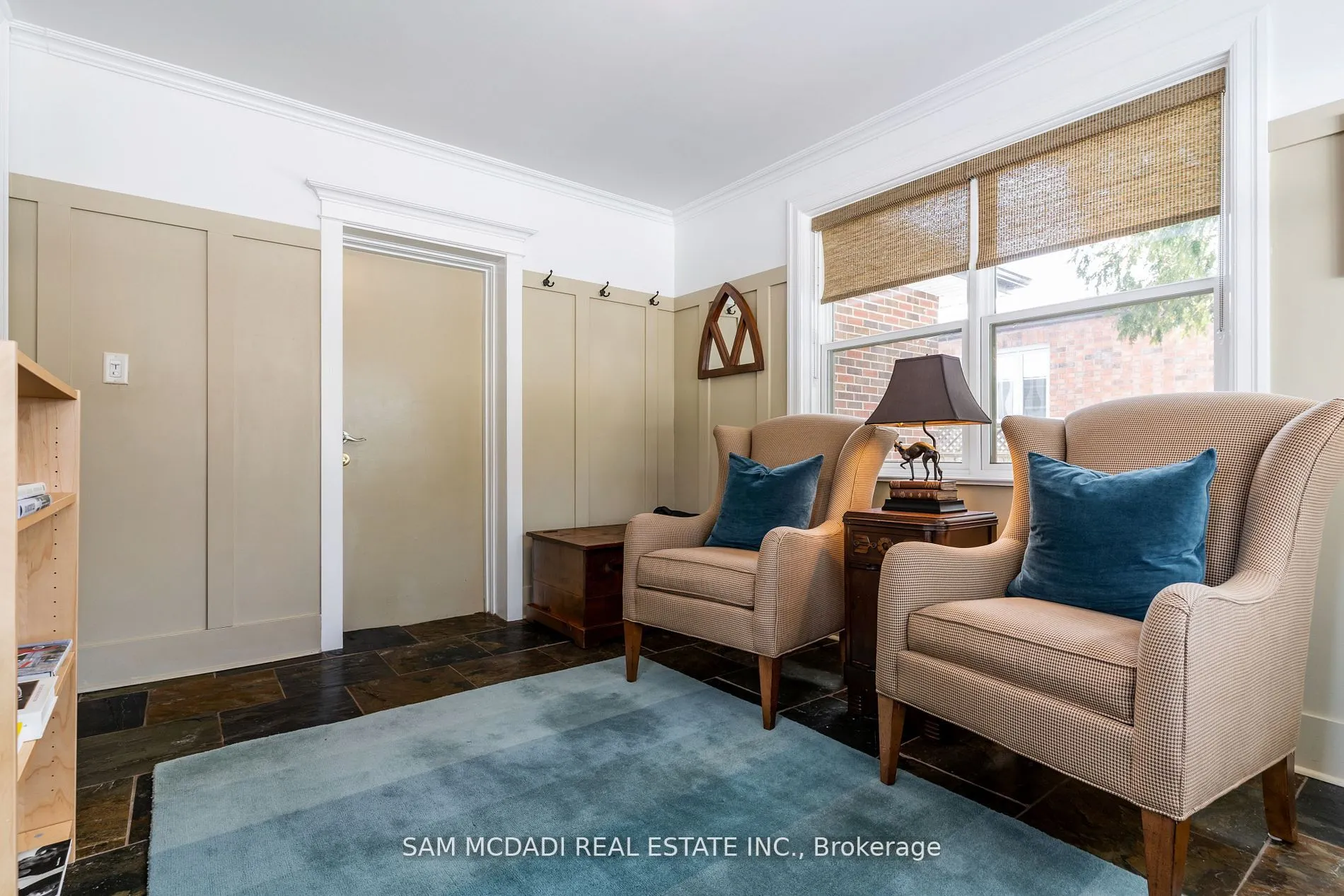 327 Shoreview Road