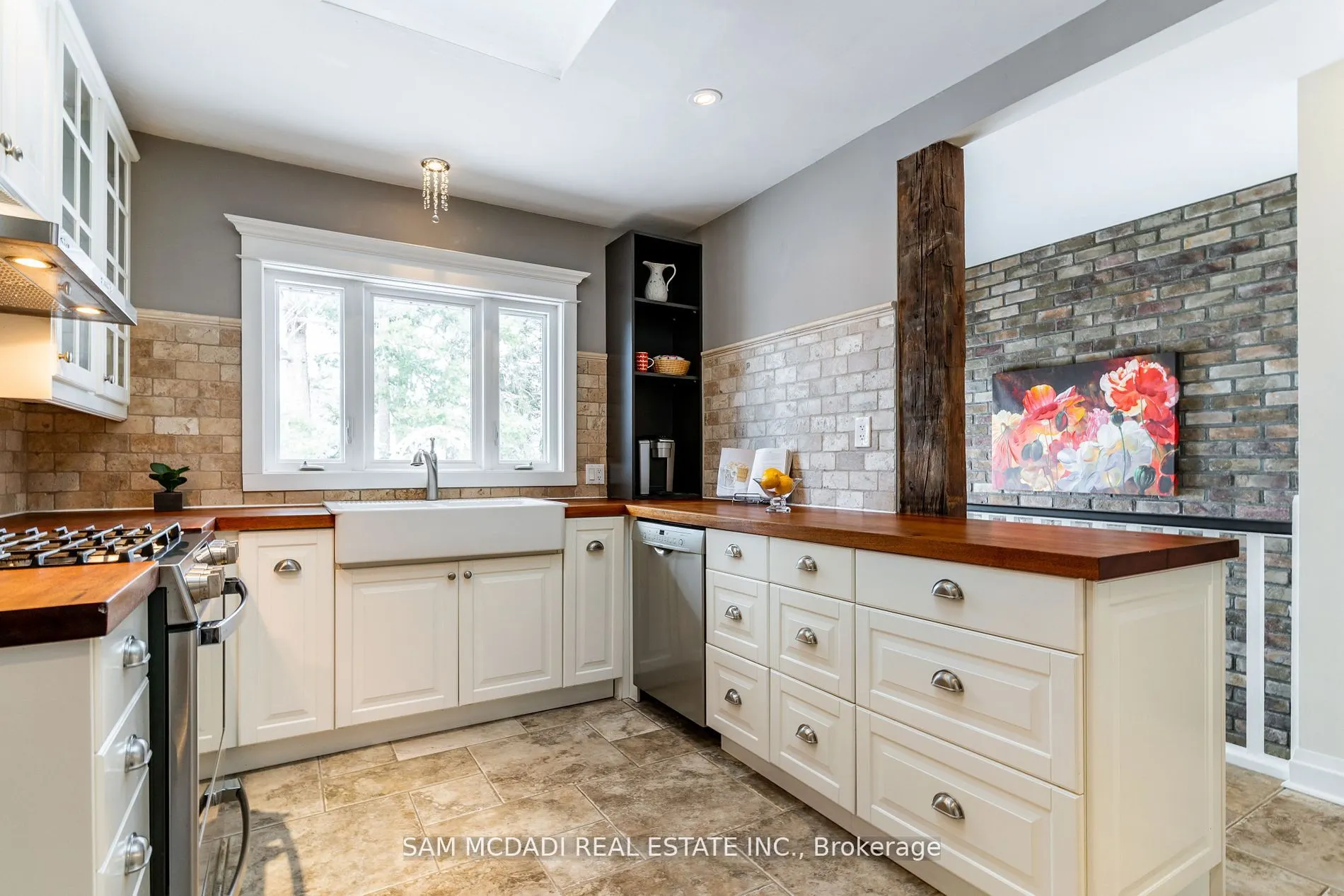 327 Shoreview Road