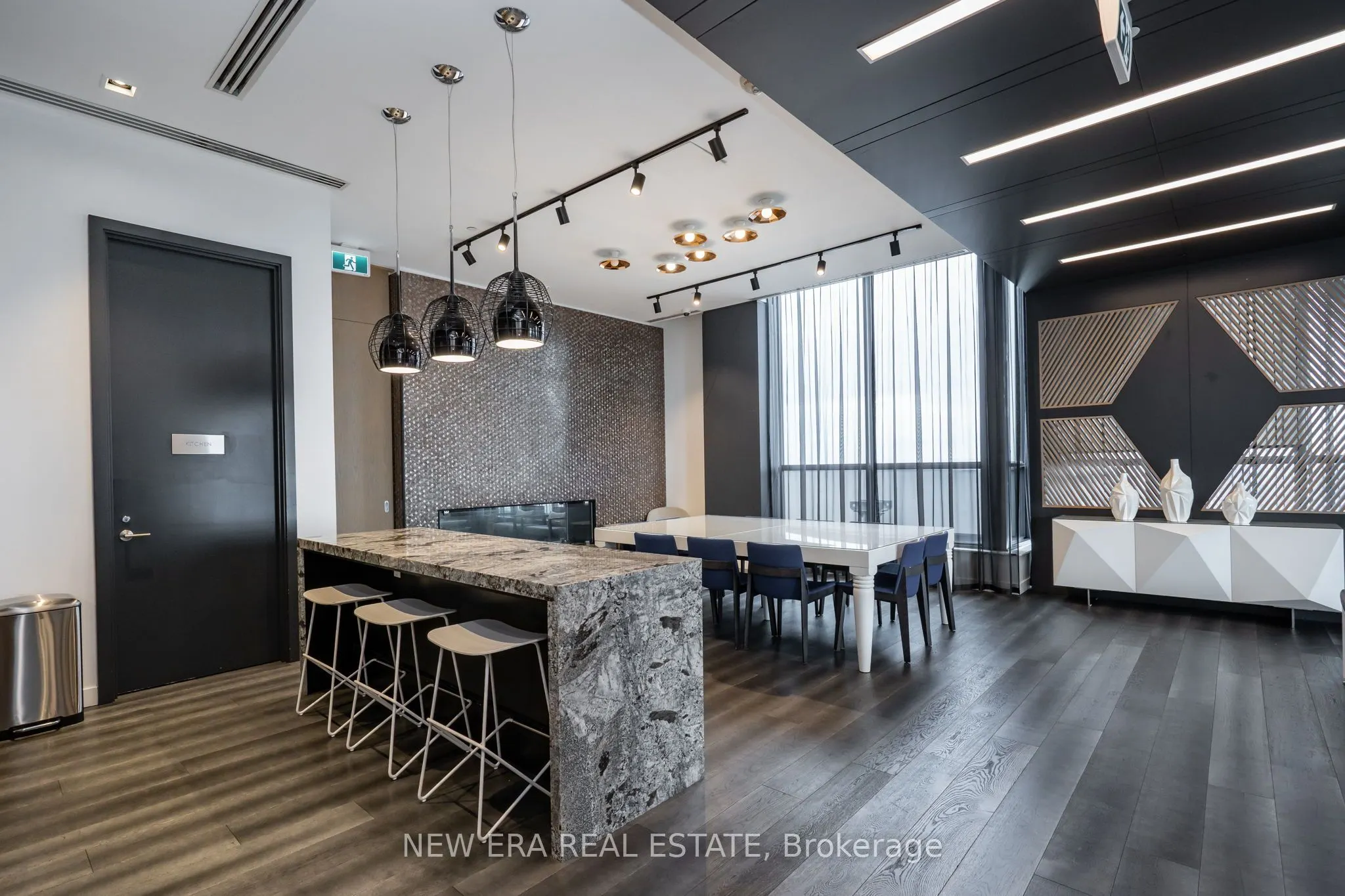 20 Thomas Riley Road W, #1501