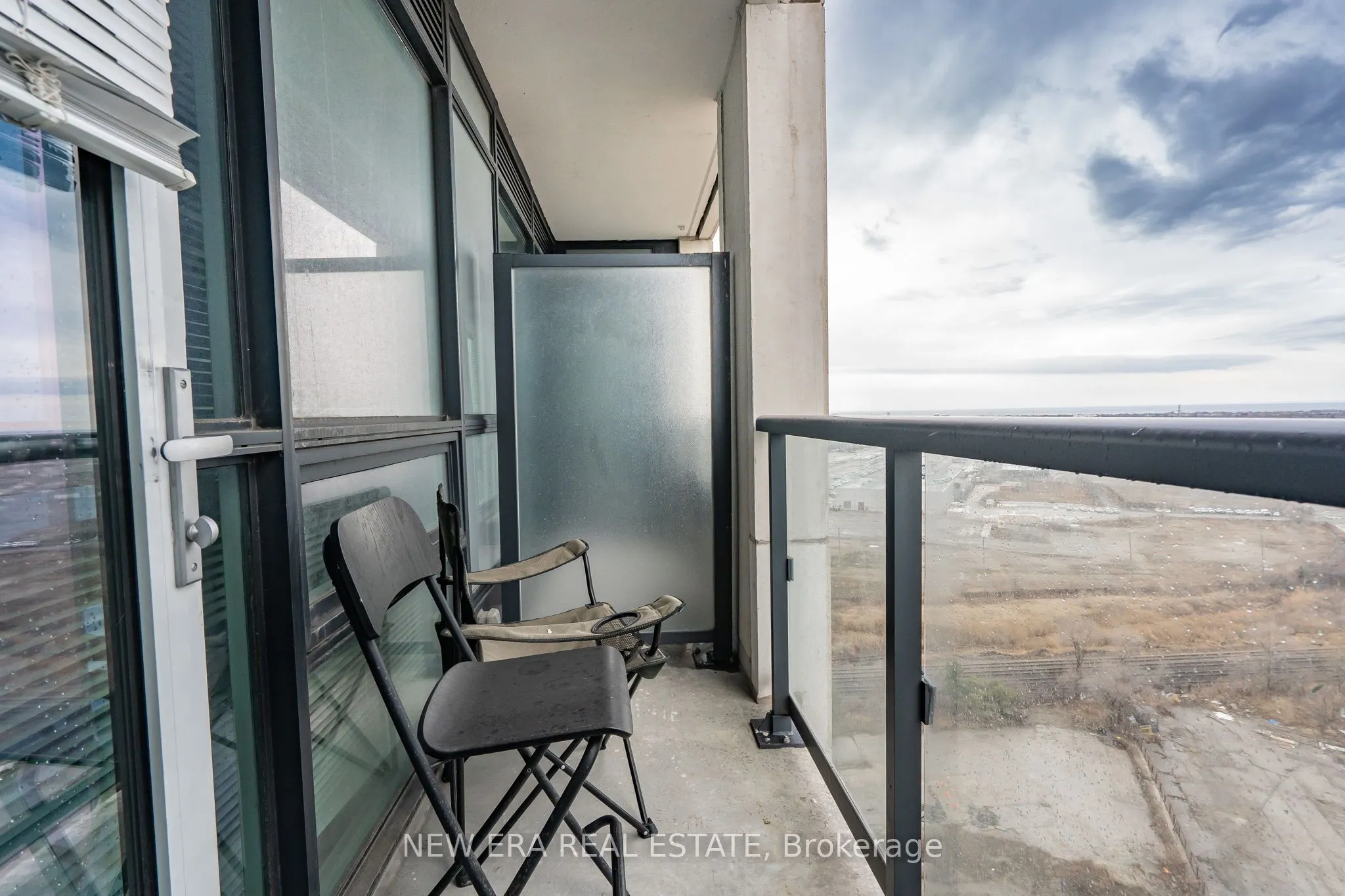 20 Thomas Riley Road W, #1501