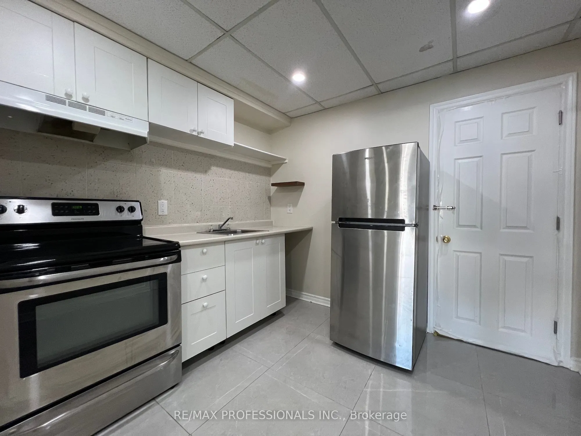 1185 St Clair Avenue, #2A