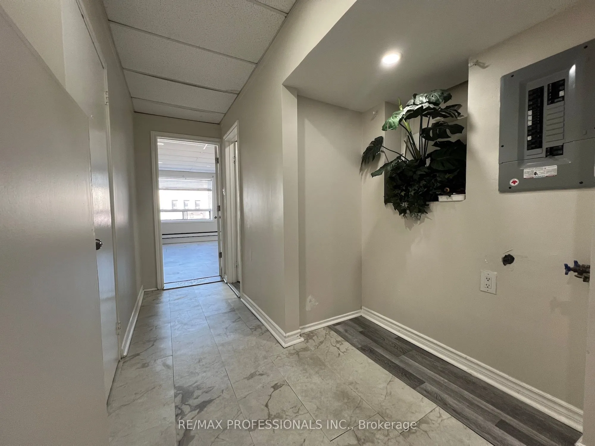 1185 St Clair Avenue, #2A