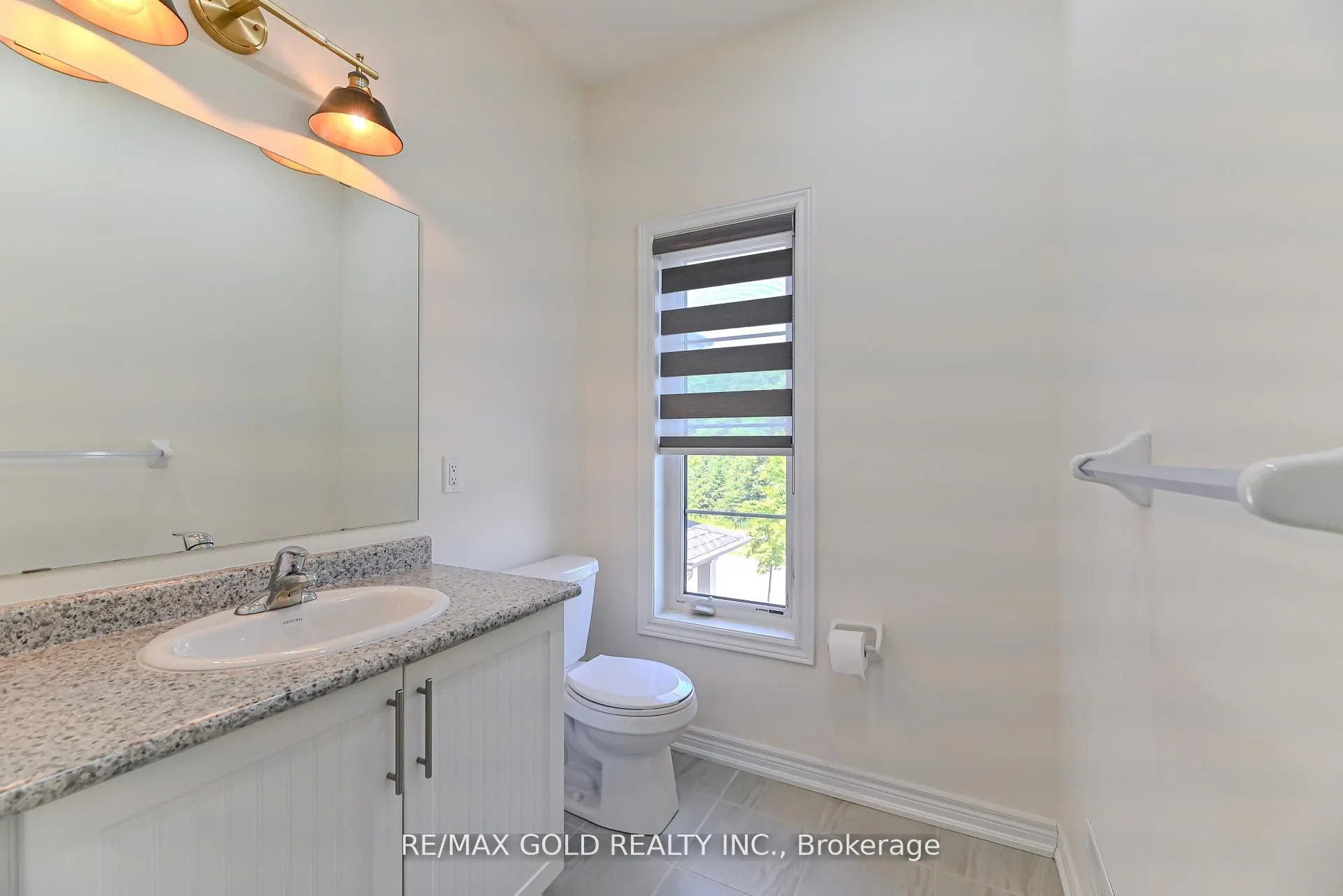 59 Cobriza Crescent
