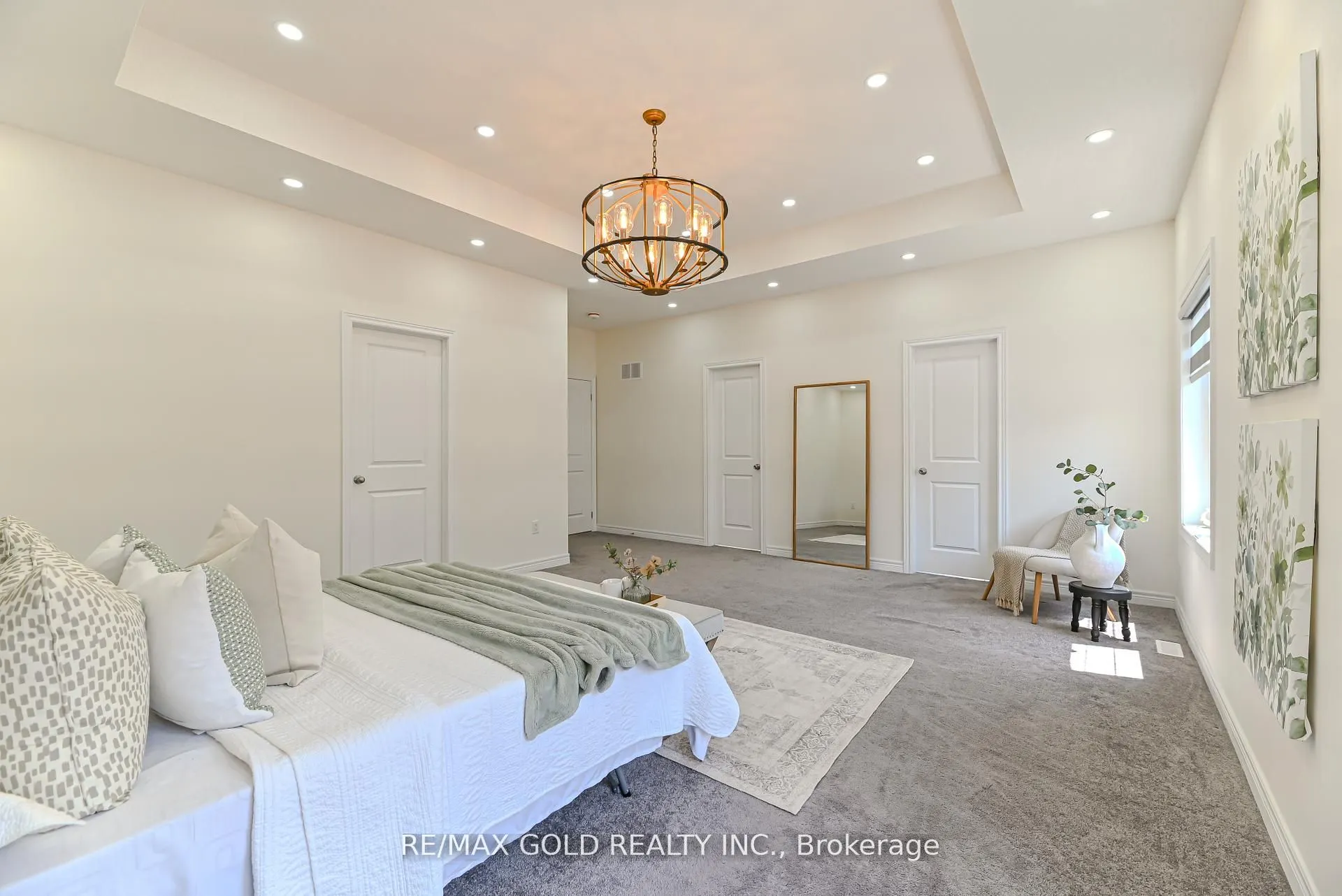 59 Cobriza Crescent