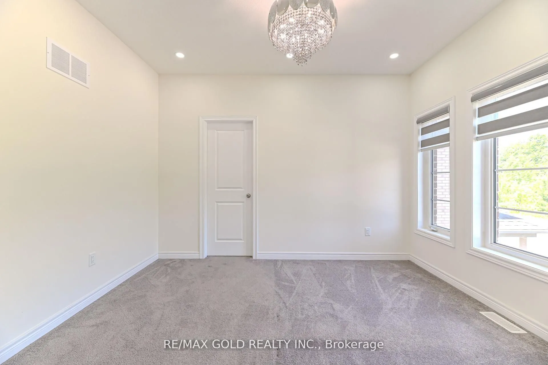 59 Cobriza Crescent