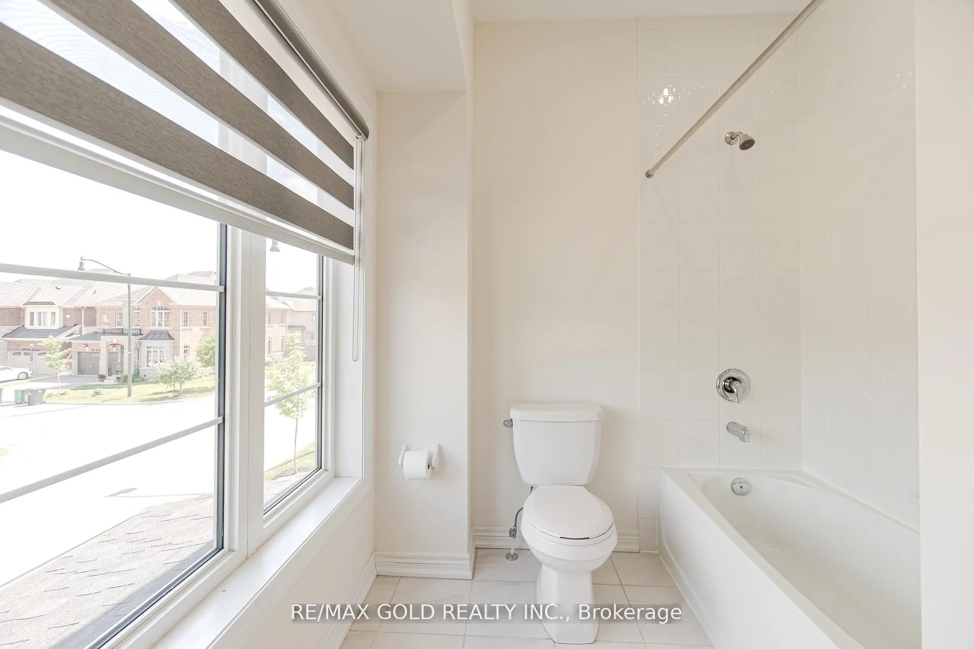 59 Cobriza Crescent