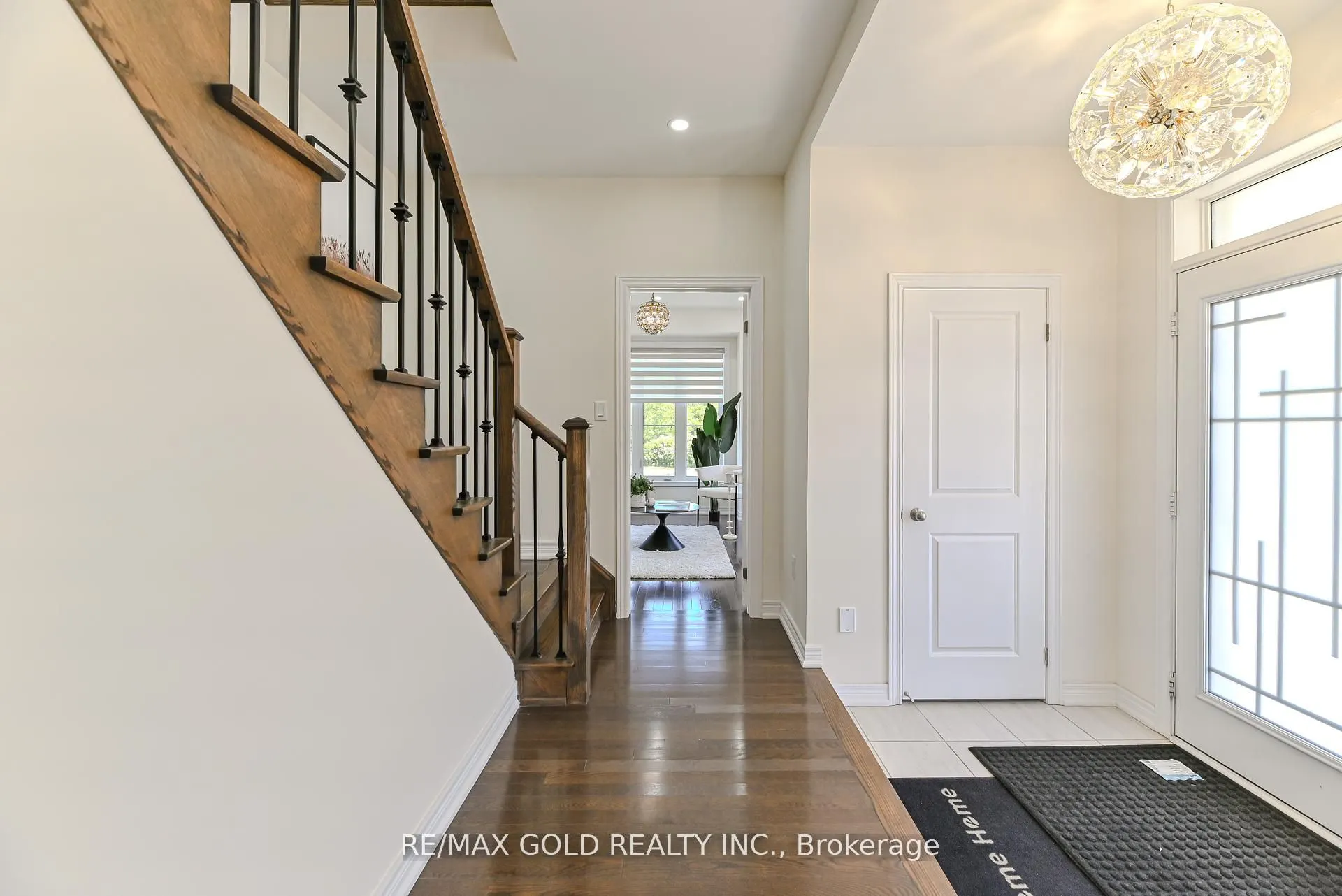59 Cobriza Crescent