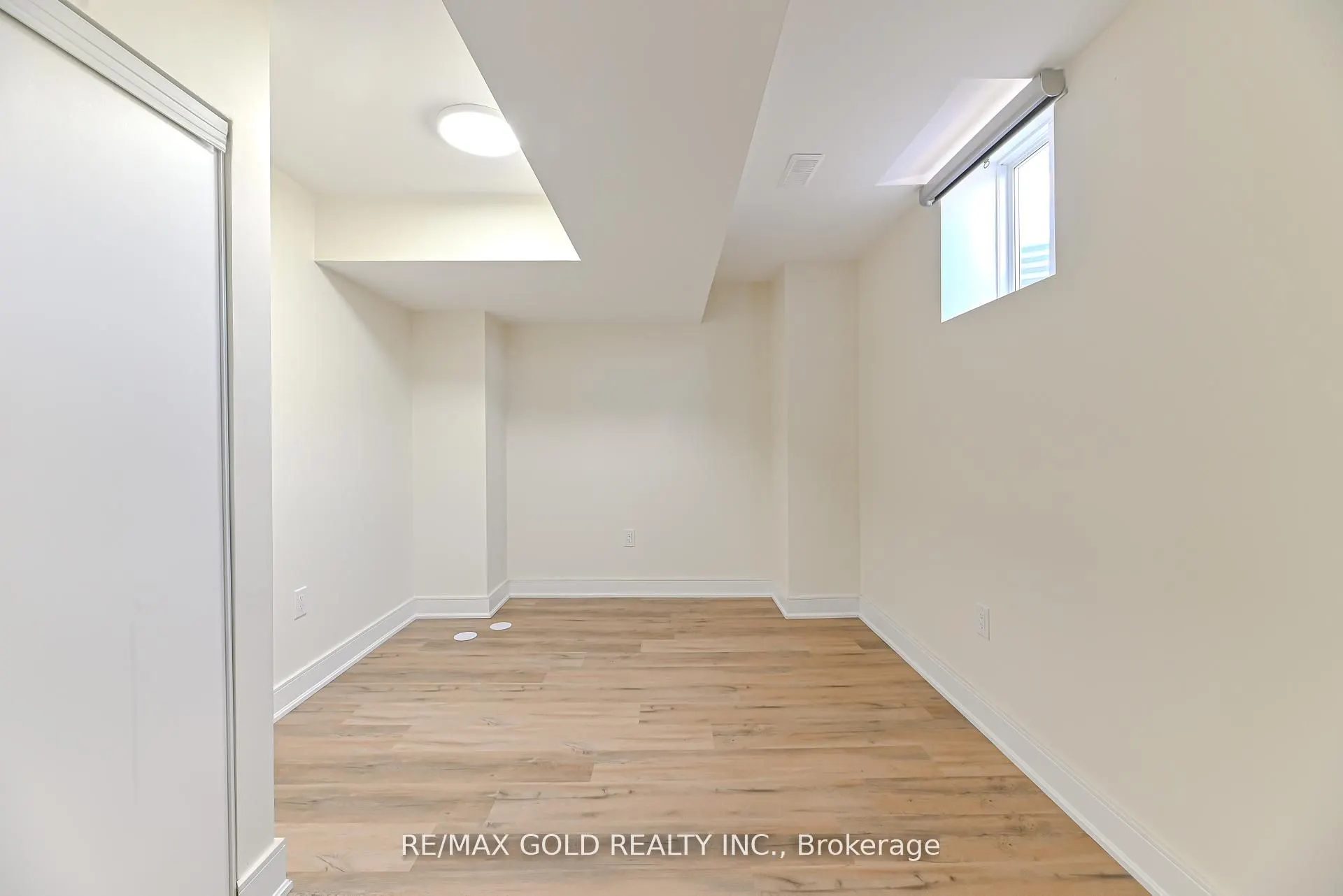 59 Cobriza Crescent