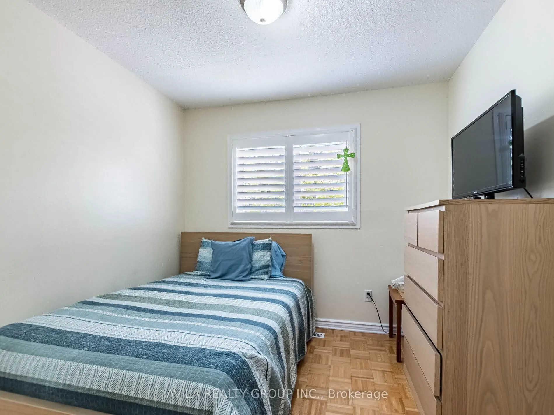 750 Burnhamthorpe Road E, #31
