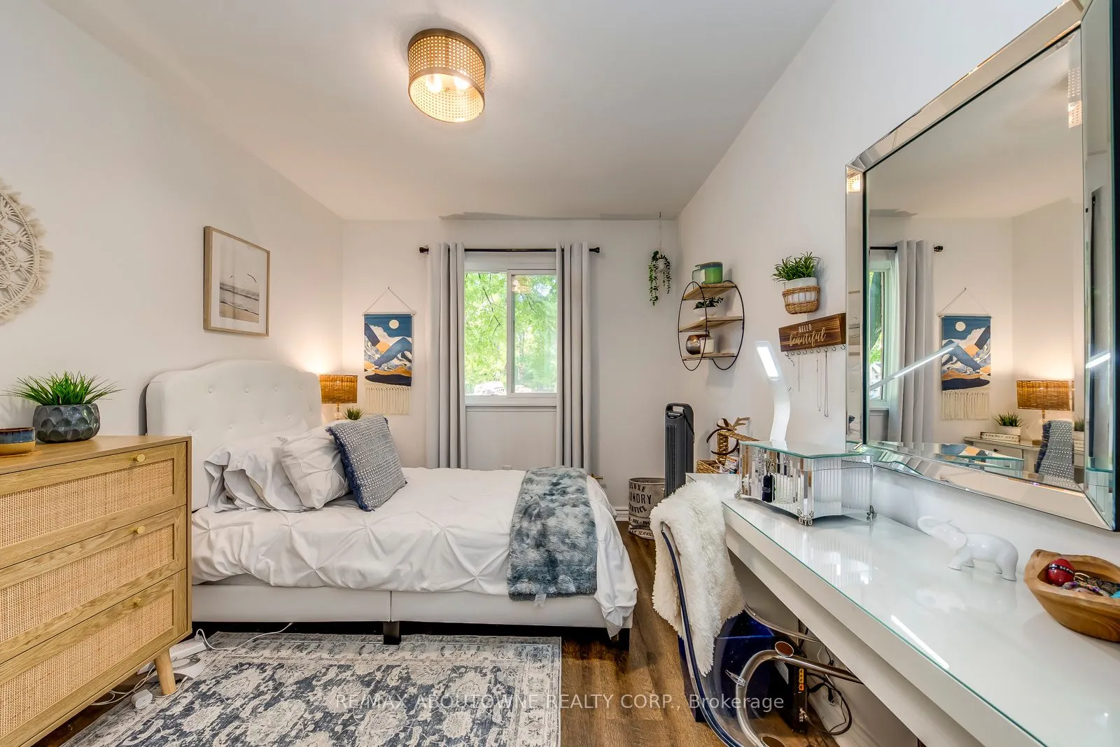 1496 Pilgrims Way, #113