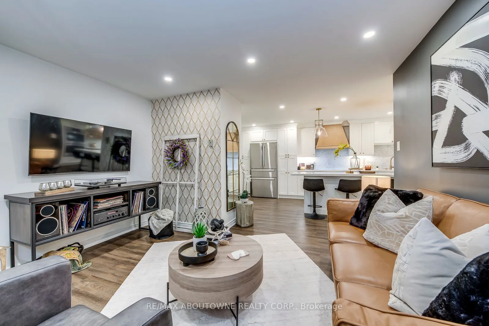 1496 Pilgrims Way, #113