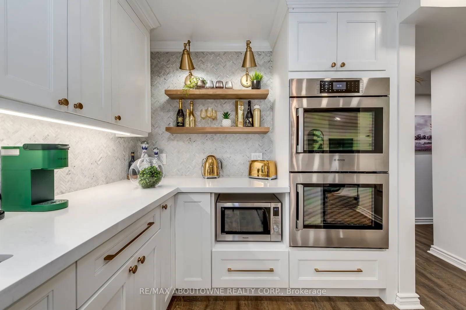1496 Pilgrims Way, #113