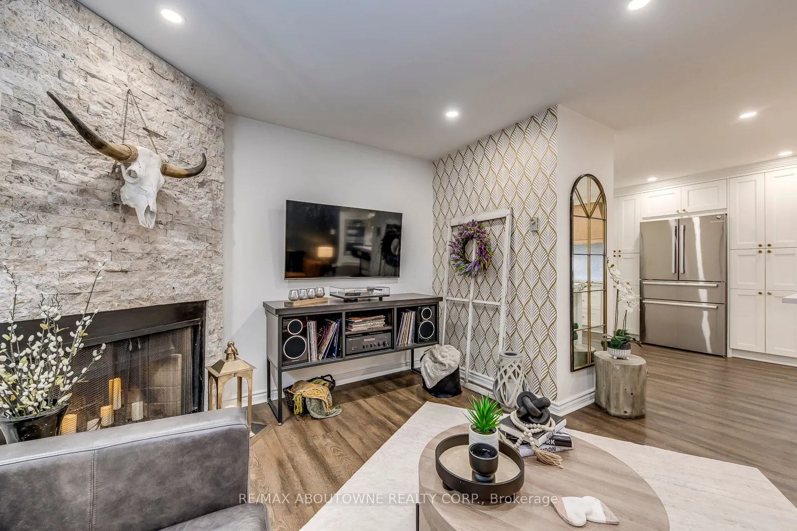 1496 Pilgrims Way, #113