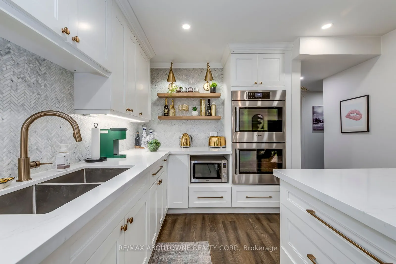 1496 Pilgrims Way, #113