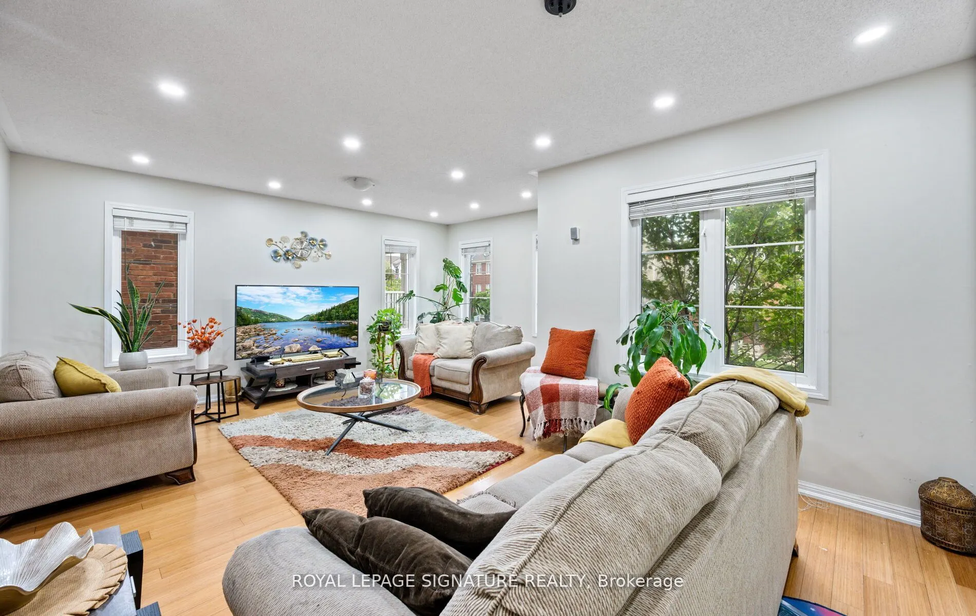 656 Scott Boulevard