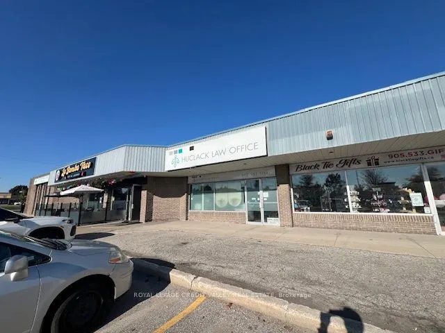 15 Allan Drive, #11