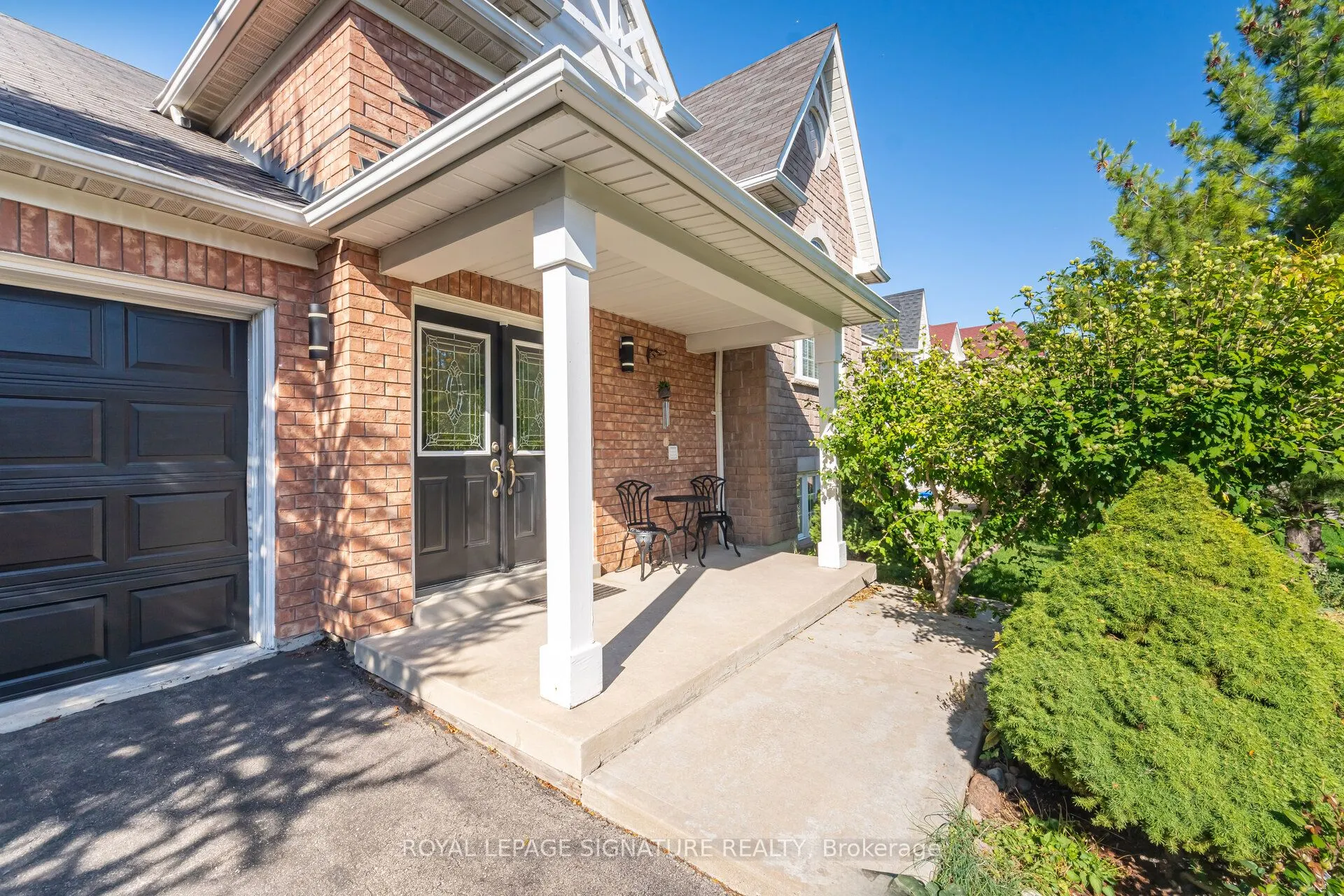 10 Banks Drive