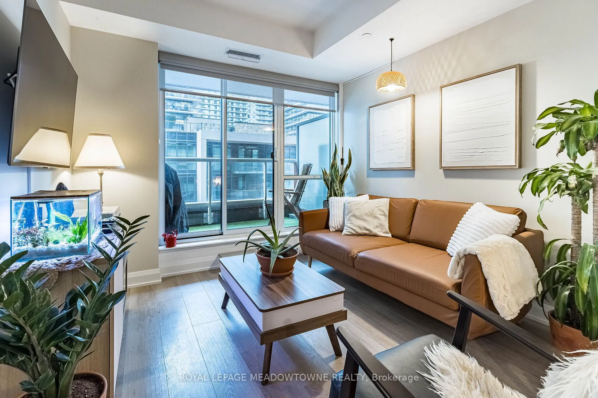 110 Marine Parade Drive, #606