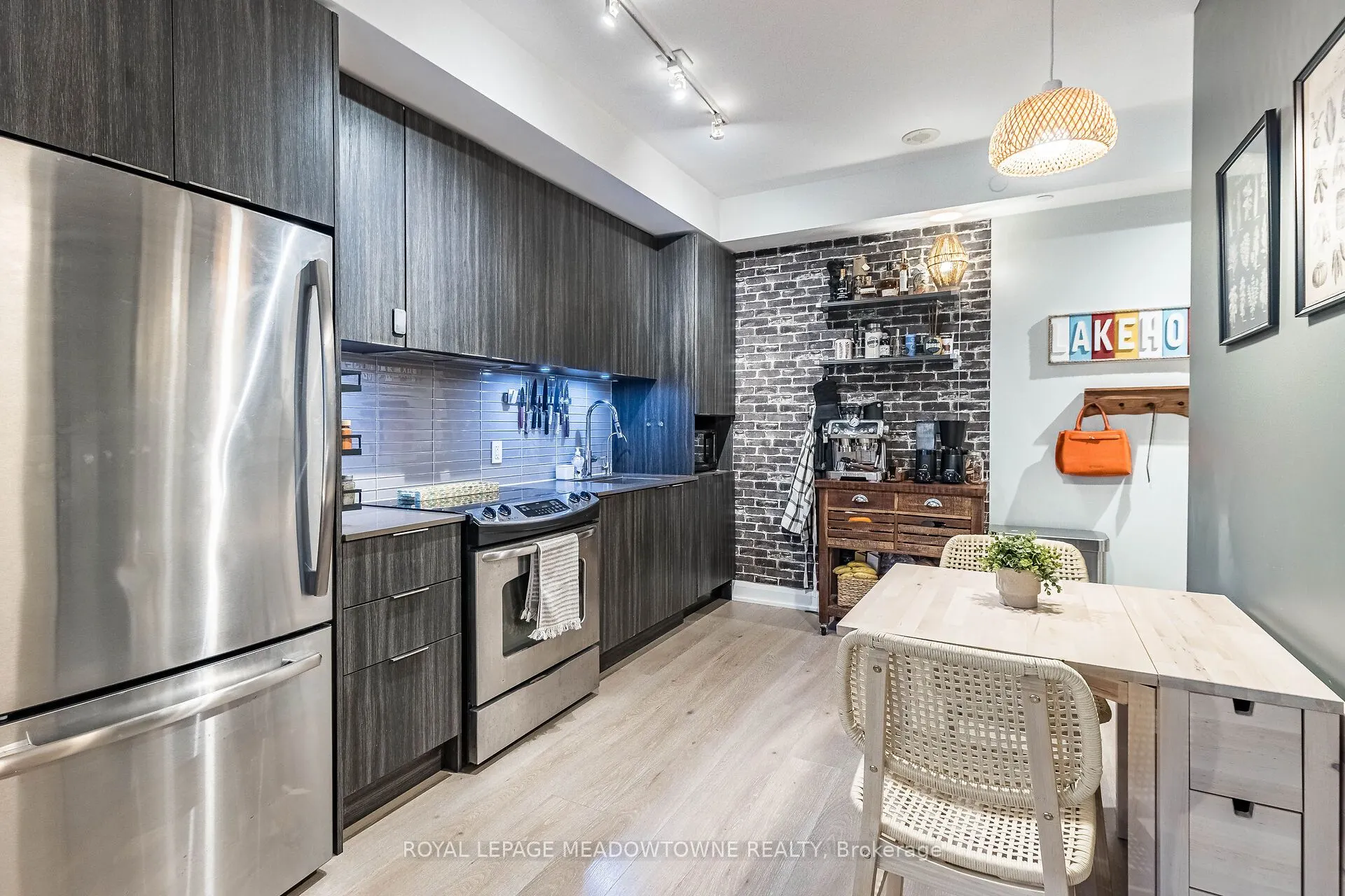 110 Marine Parade Drive, #606