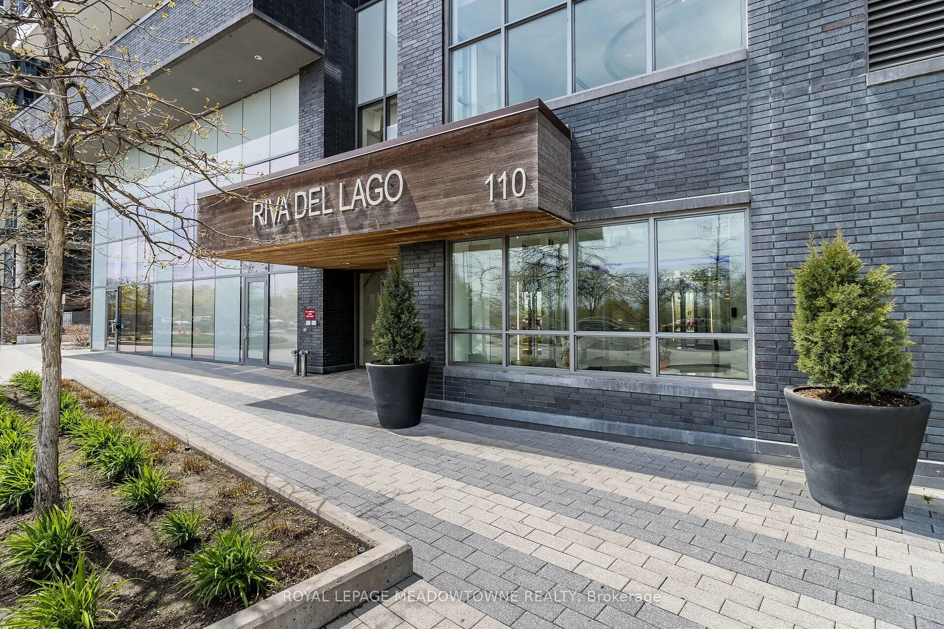 110 Marine Parade Drive, #606