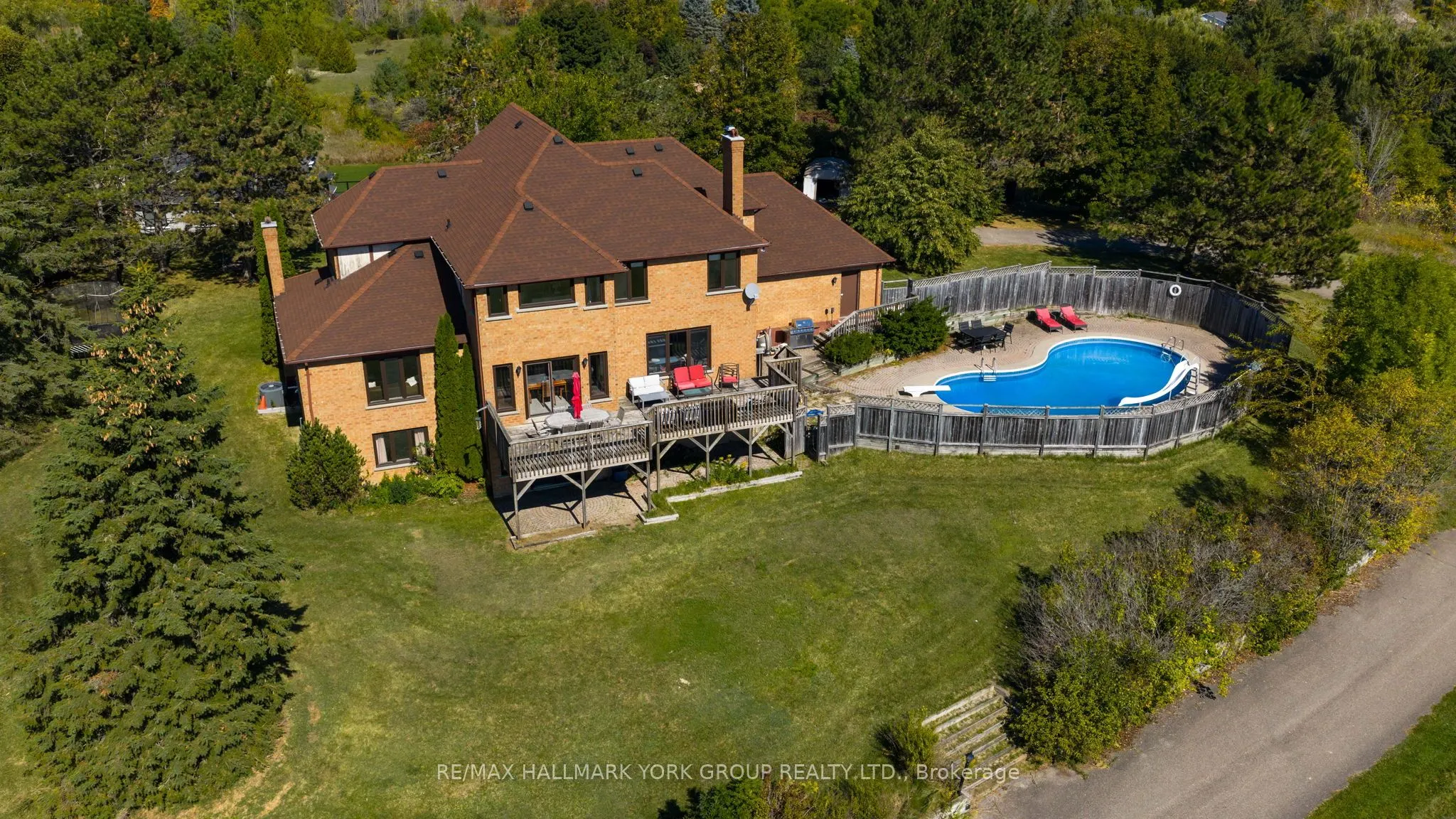 33 Matson Drive